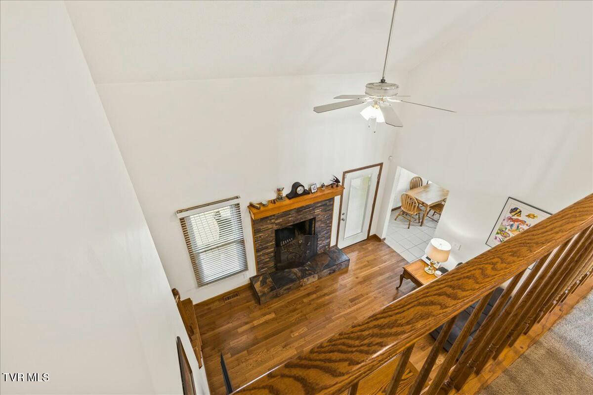 1712 Cooks Valley Road Property Photo 33