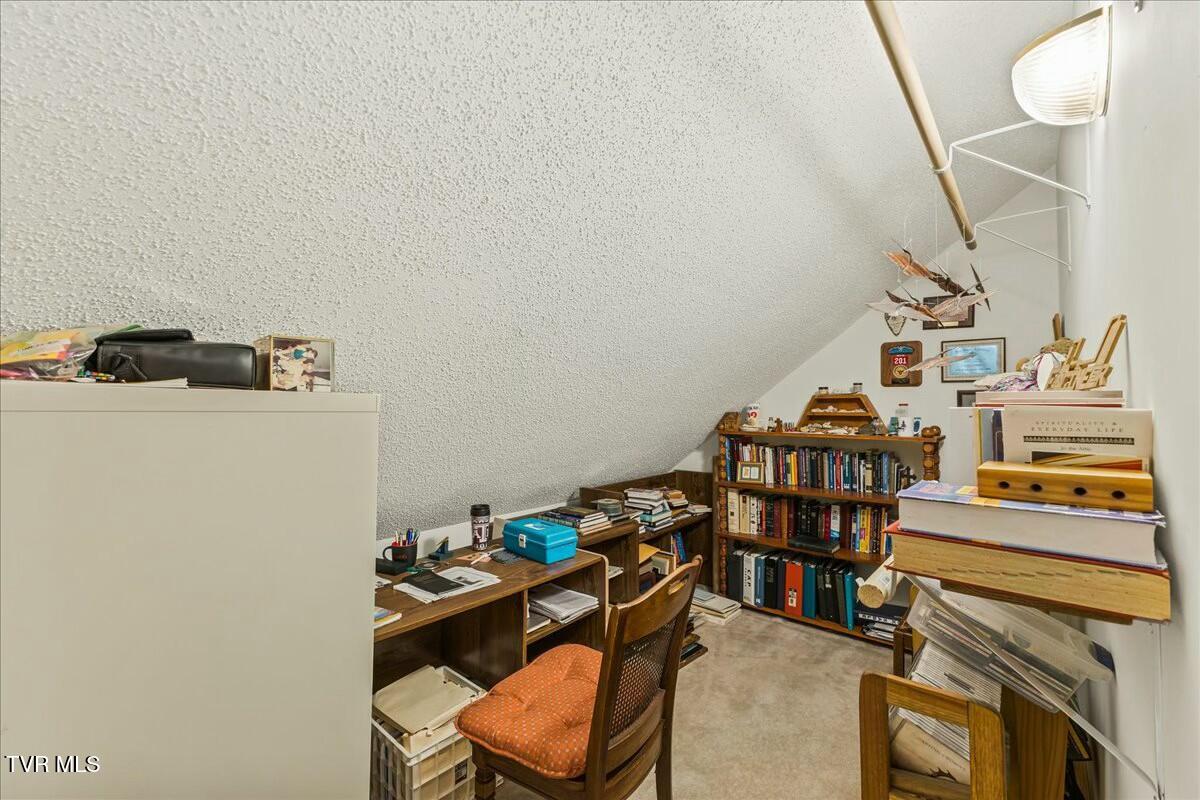 1712 Cooks Valley Road Property Photo 42