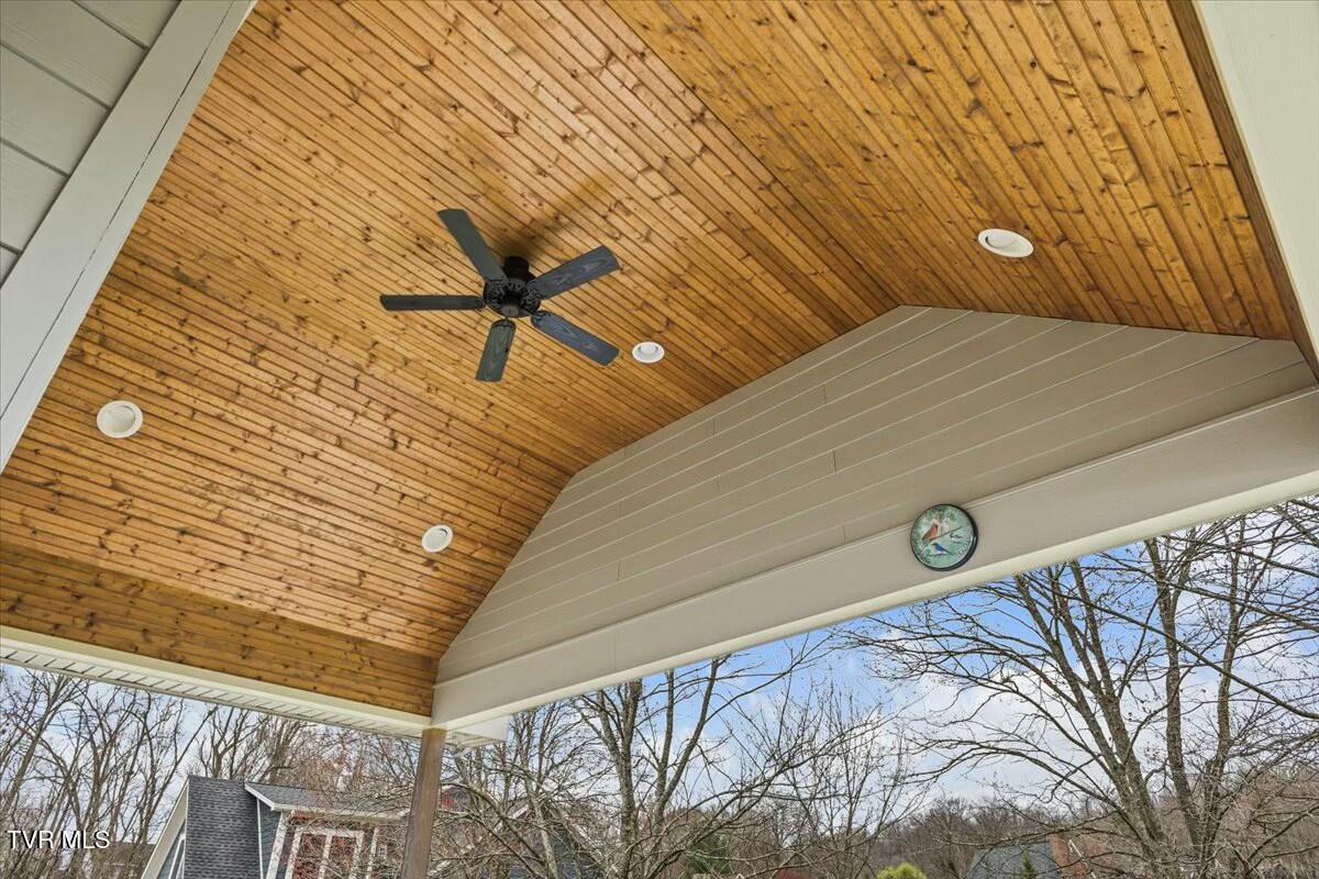 1712 Cooks Valley Road Property Photo 52