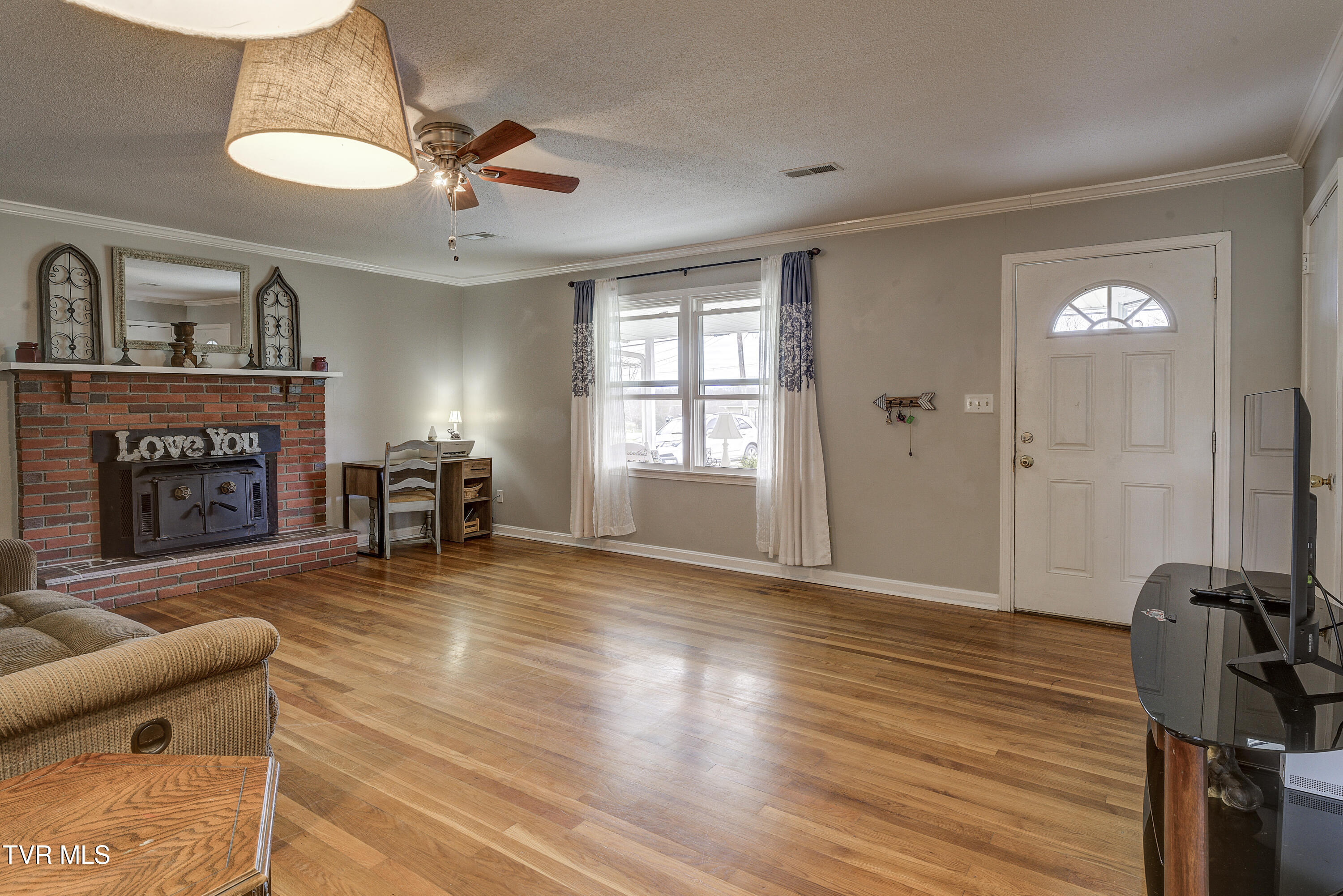 635 Old Stage Road Property Photo 11