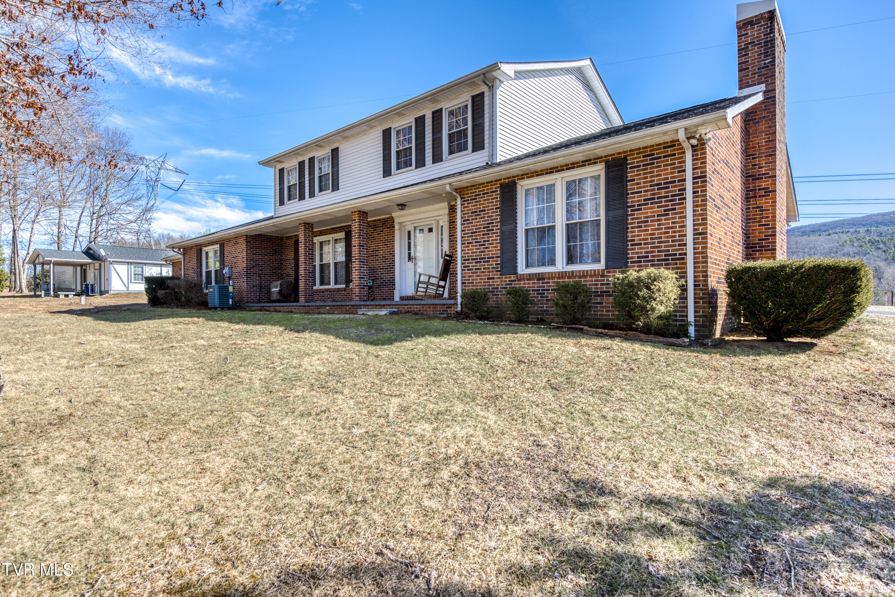 1386 Rocky Hollow Road Property Photo