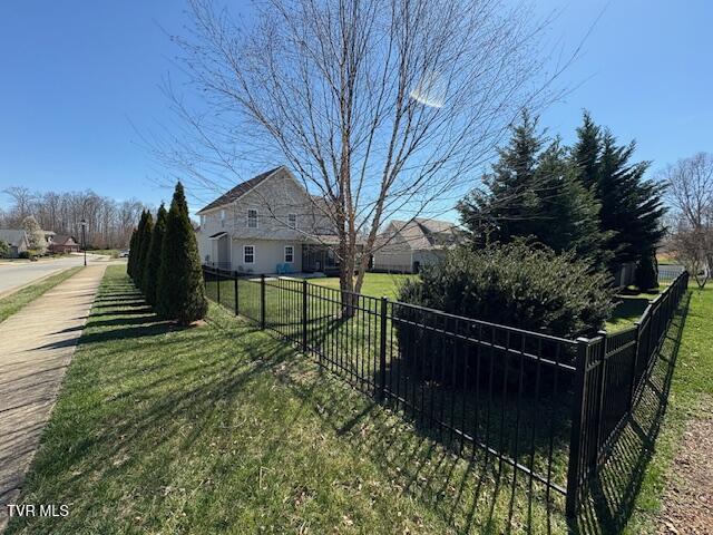 16 Coy Court Property Photo 3