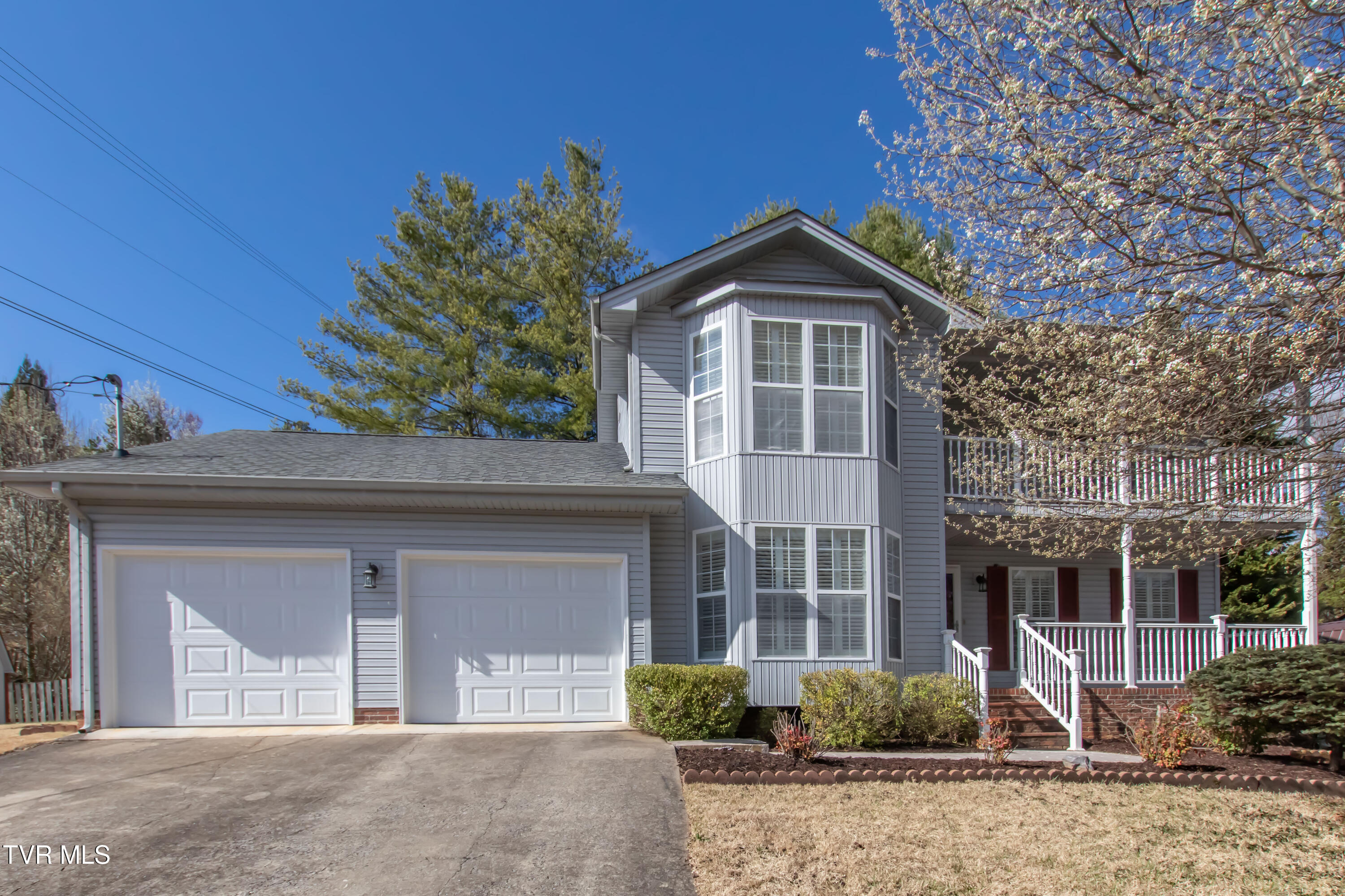 207 Autumn Drive Property Photo