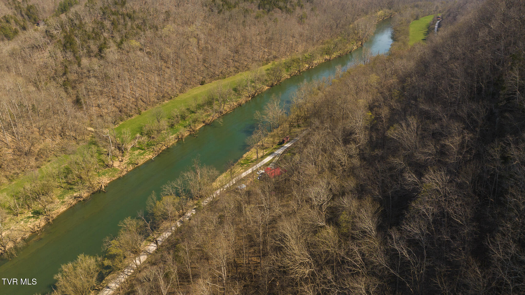 9950 Chestnut Ridge Road Property Photo 18