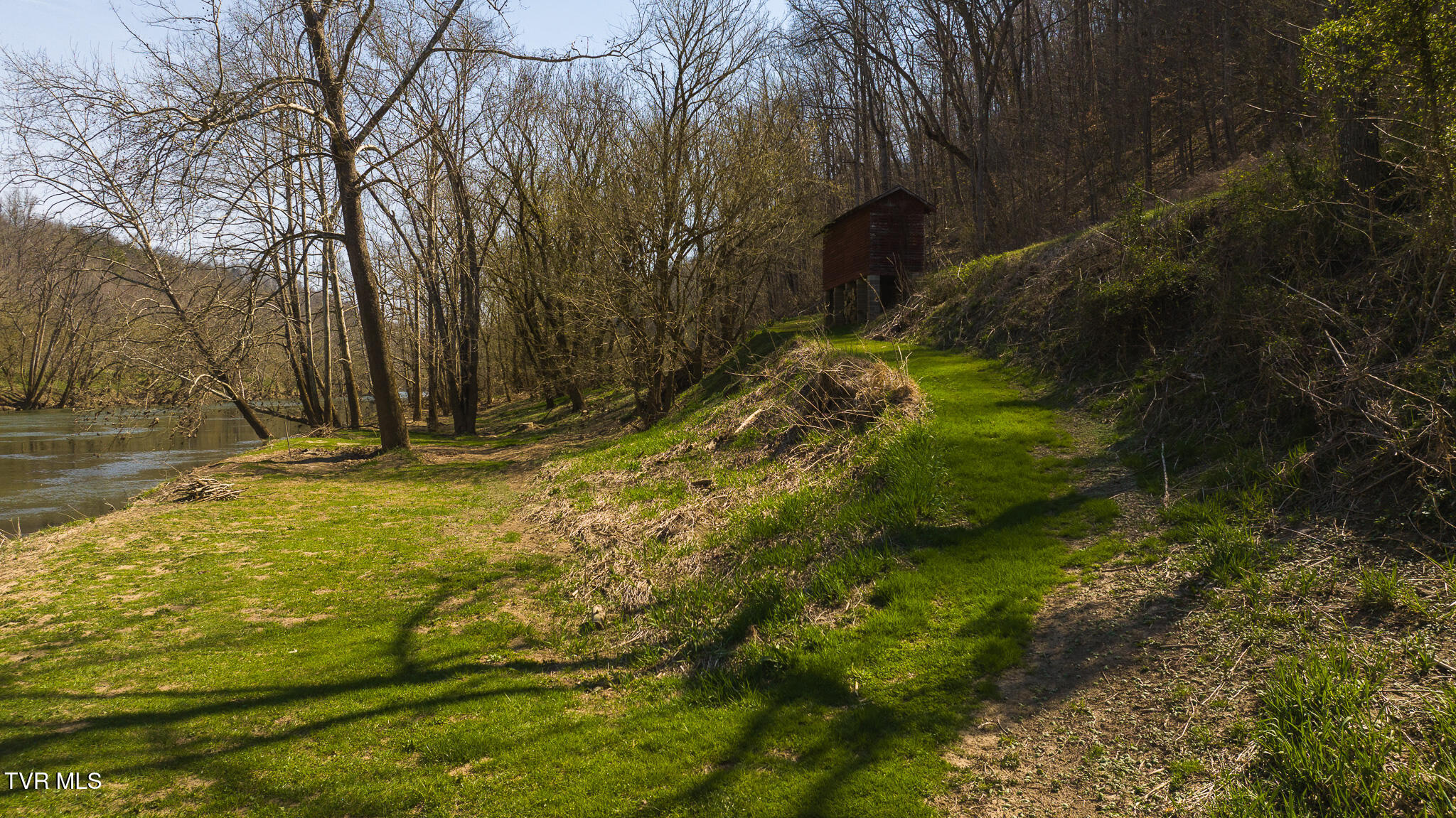 9950 Chestnut Ridge Road Property Photo 35