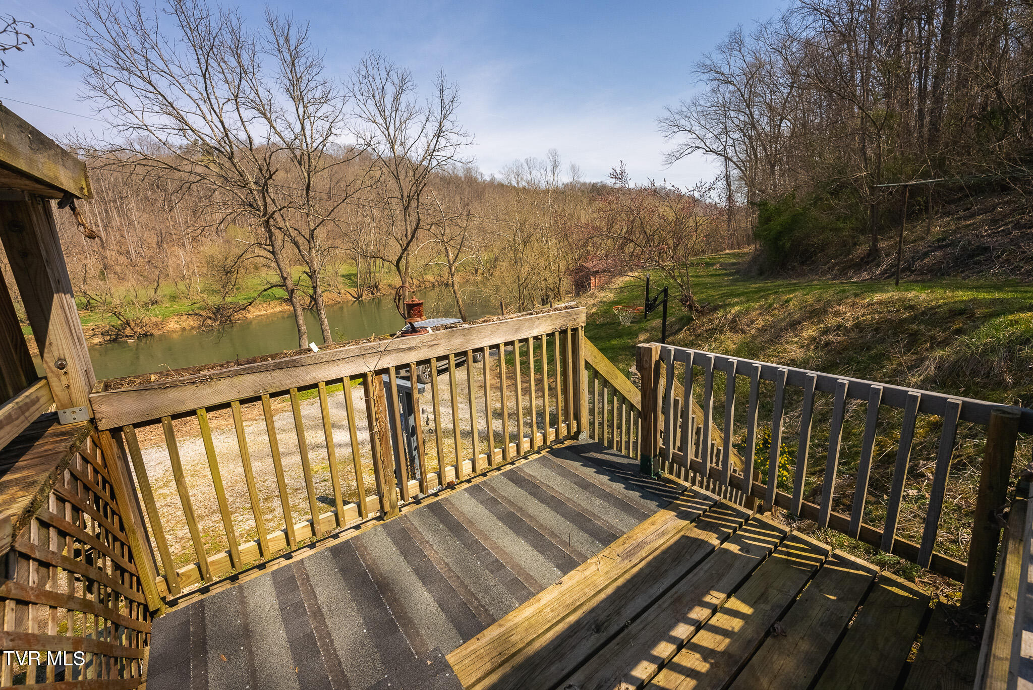 9950 Chestnut Ridge Road Property Photo 53