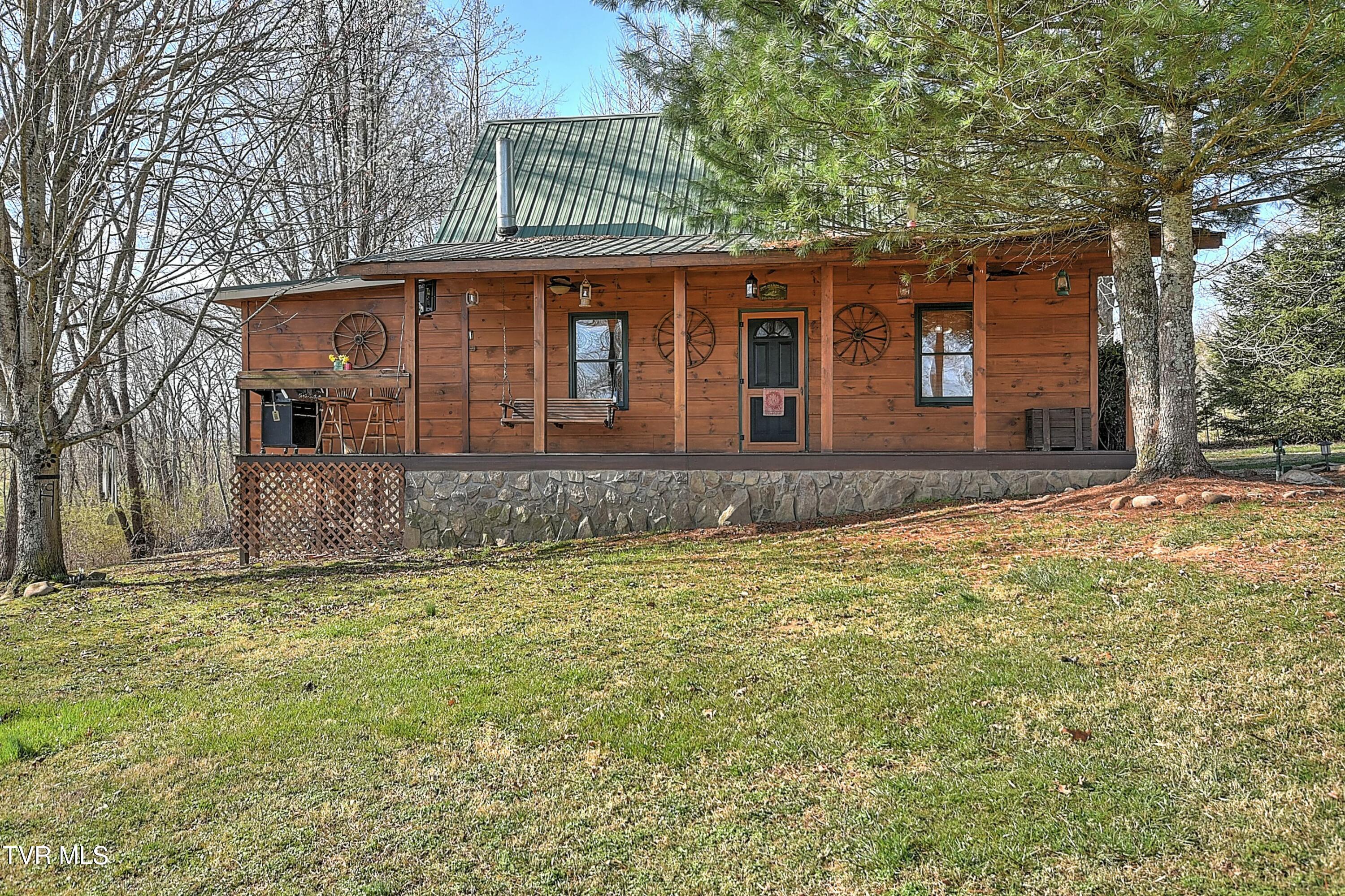 246 Holston Drive Property Photo