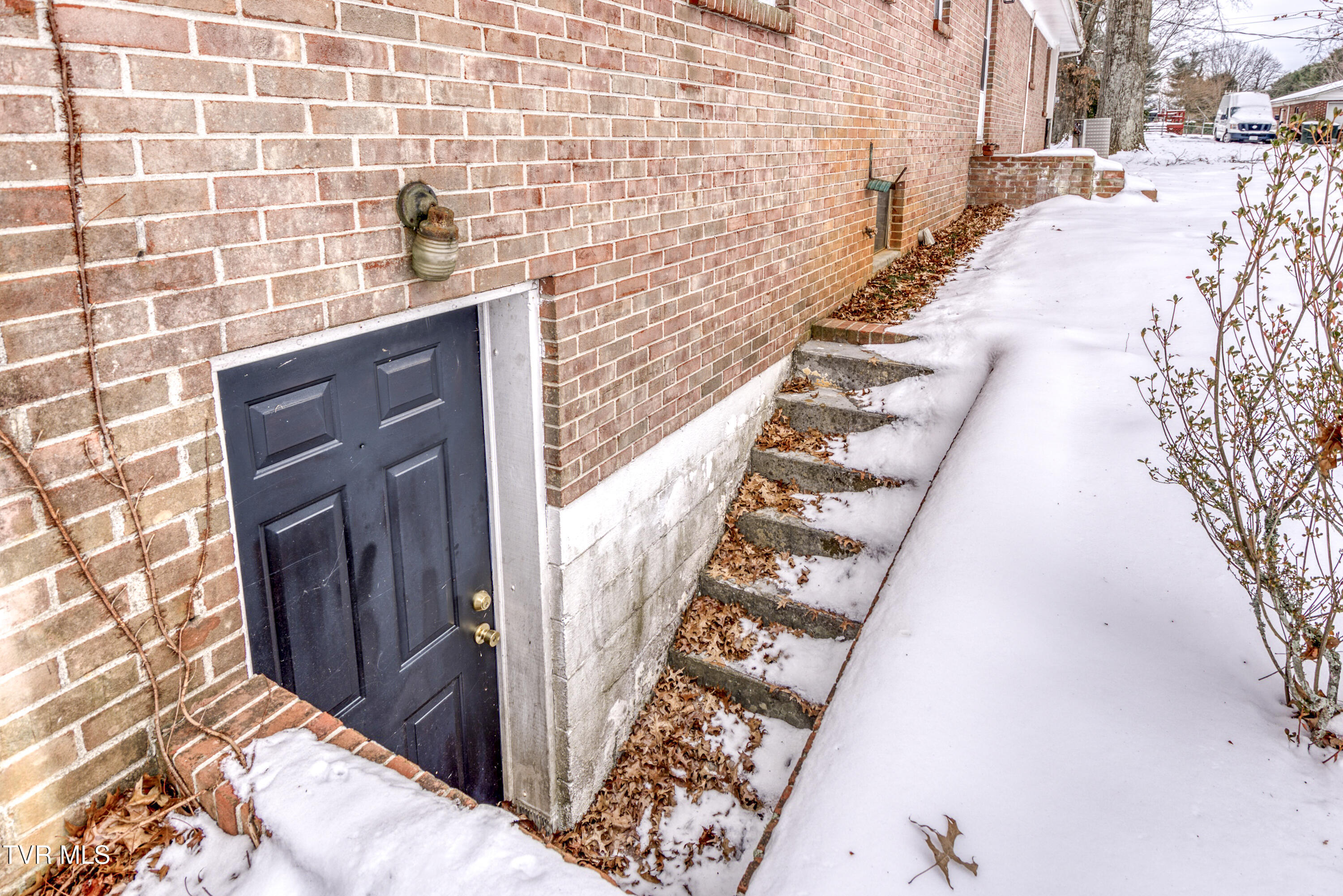 867 Northeast Wayne Avenue Property Photo 27