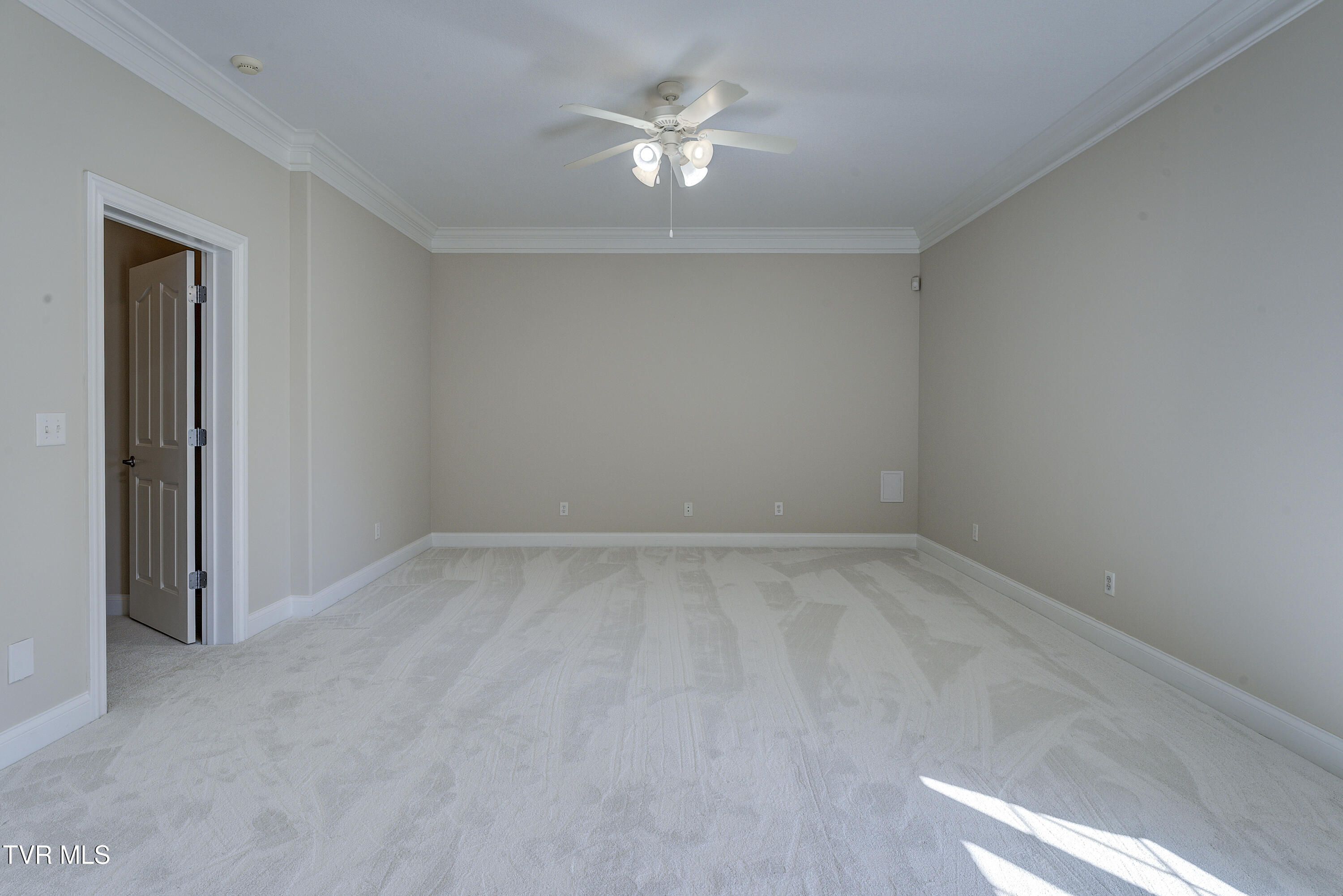 405 Heather View Drive Property Photo 55