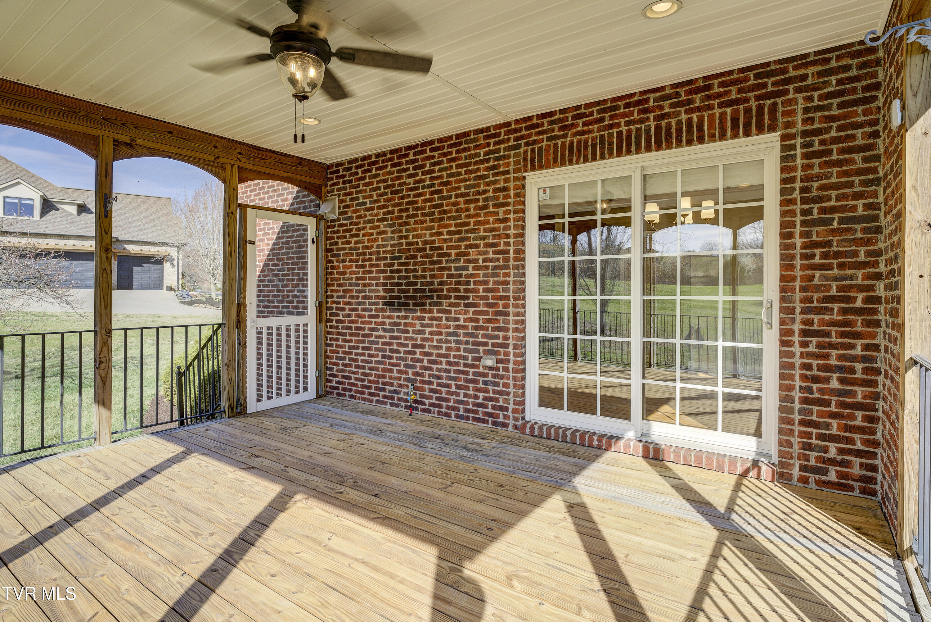 405 Heather View Drive Property Photo 64