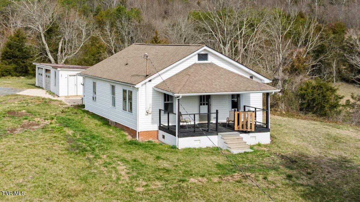 295 Taylor Road Property Photo