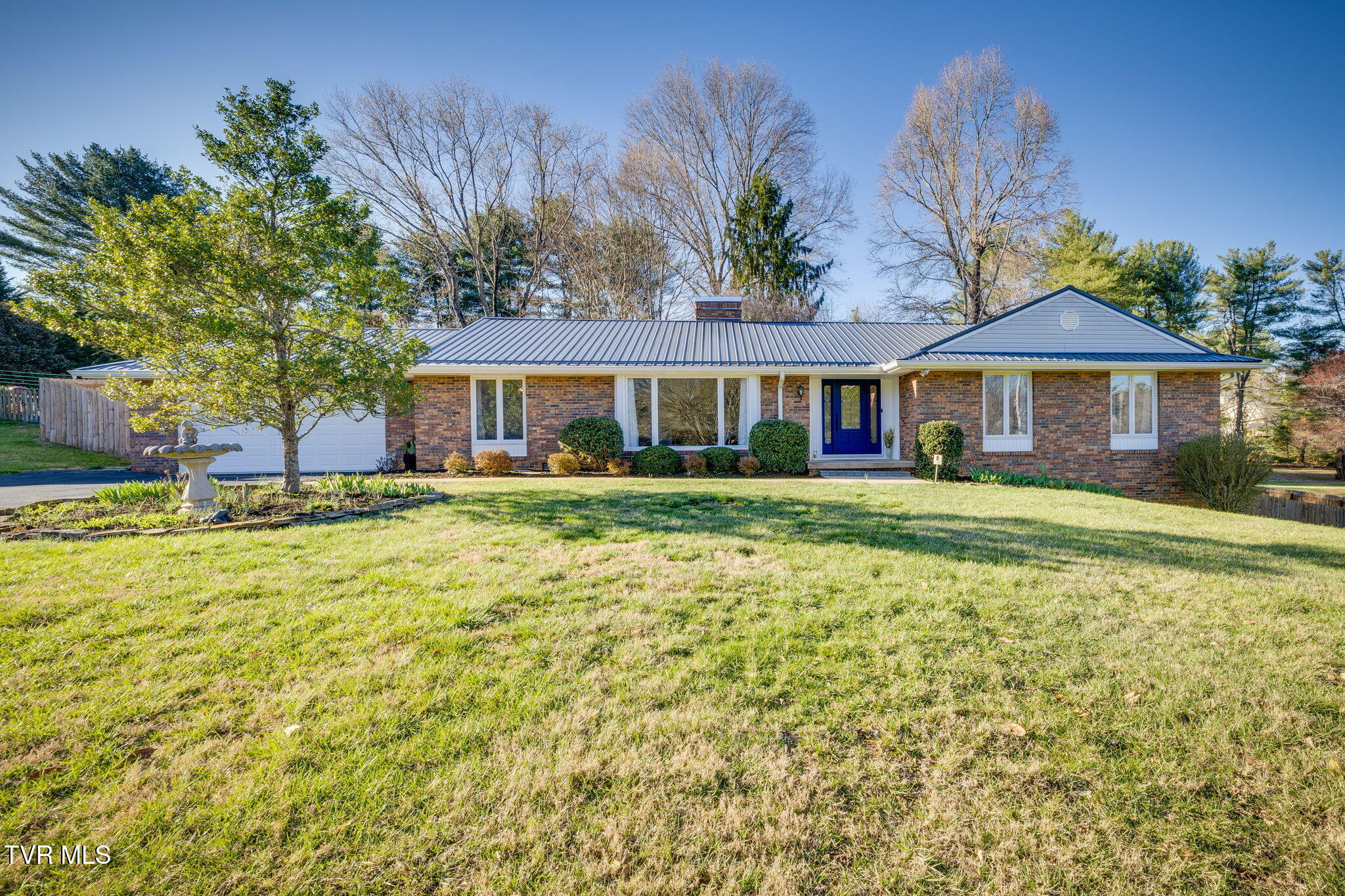 1066 Fall Creek Road Property Photo 1