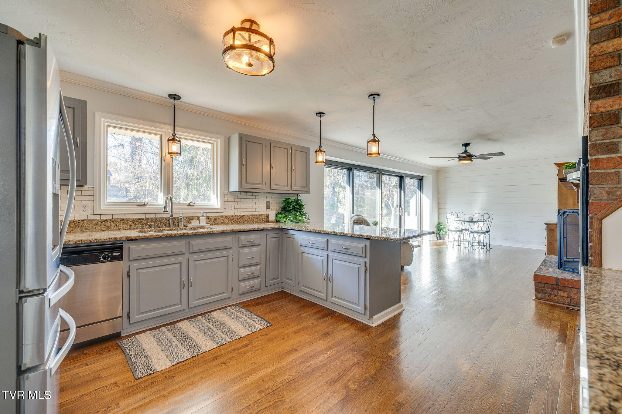 1066 Fall Creek Road Property Photo 11
