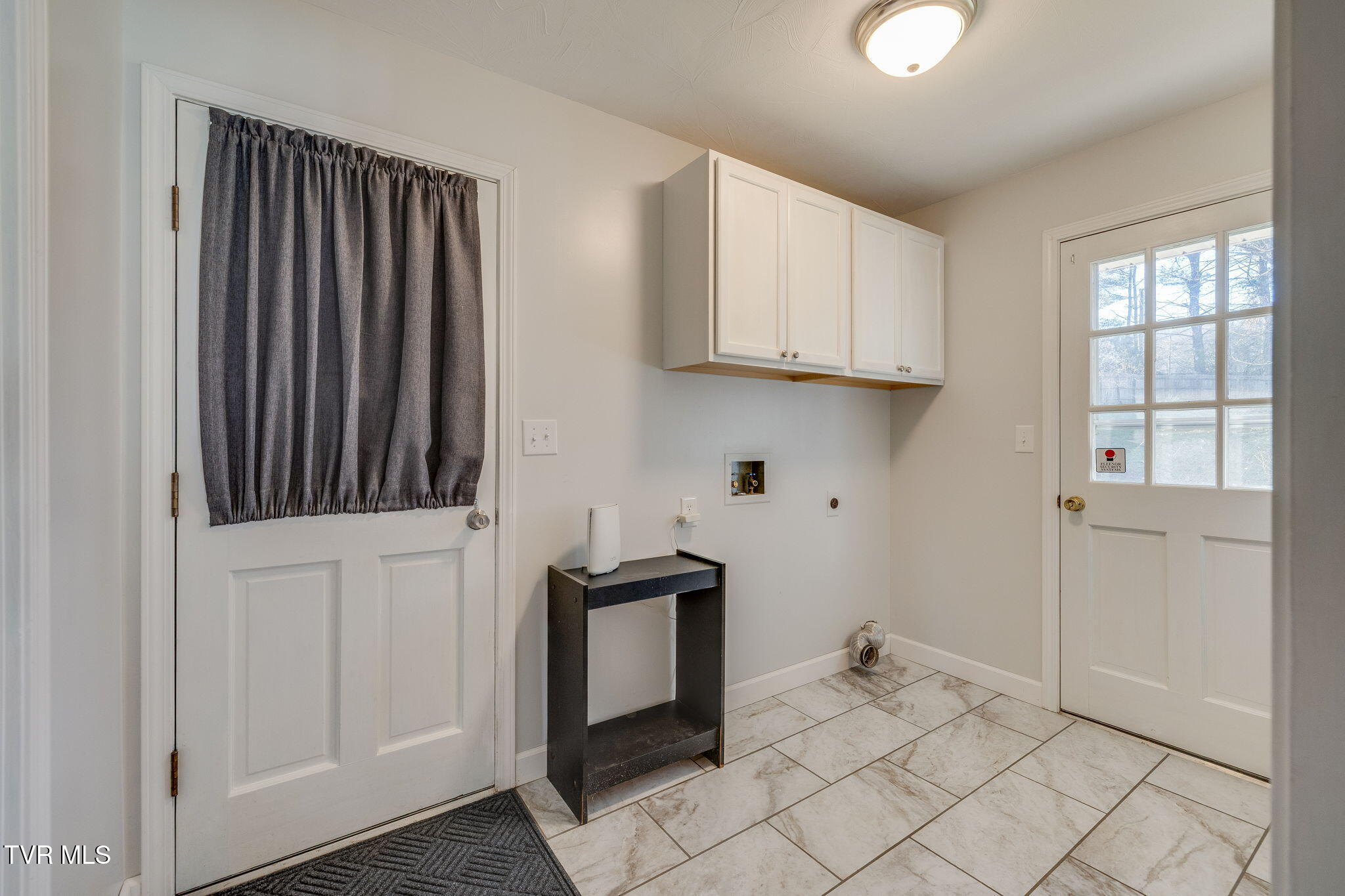 1066 Fall Creek Road Property Photo 13