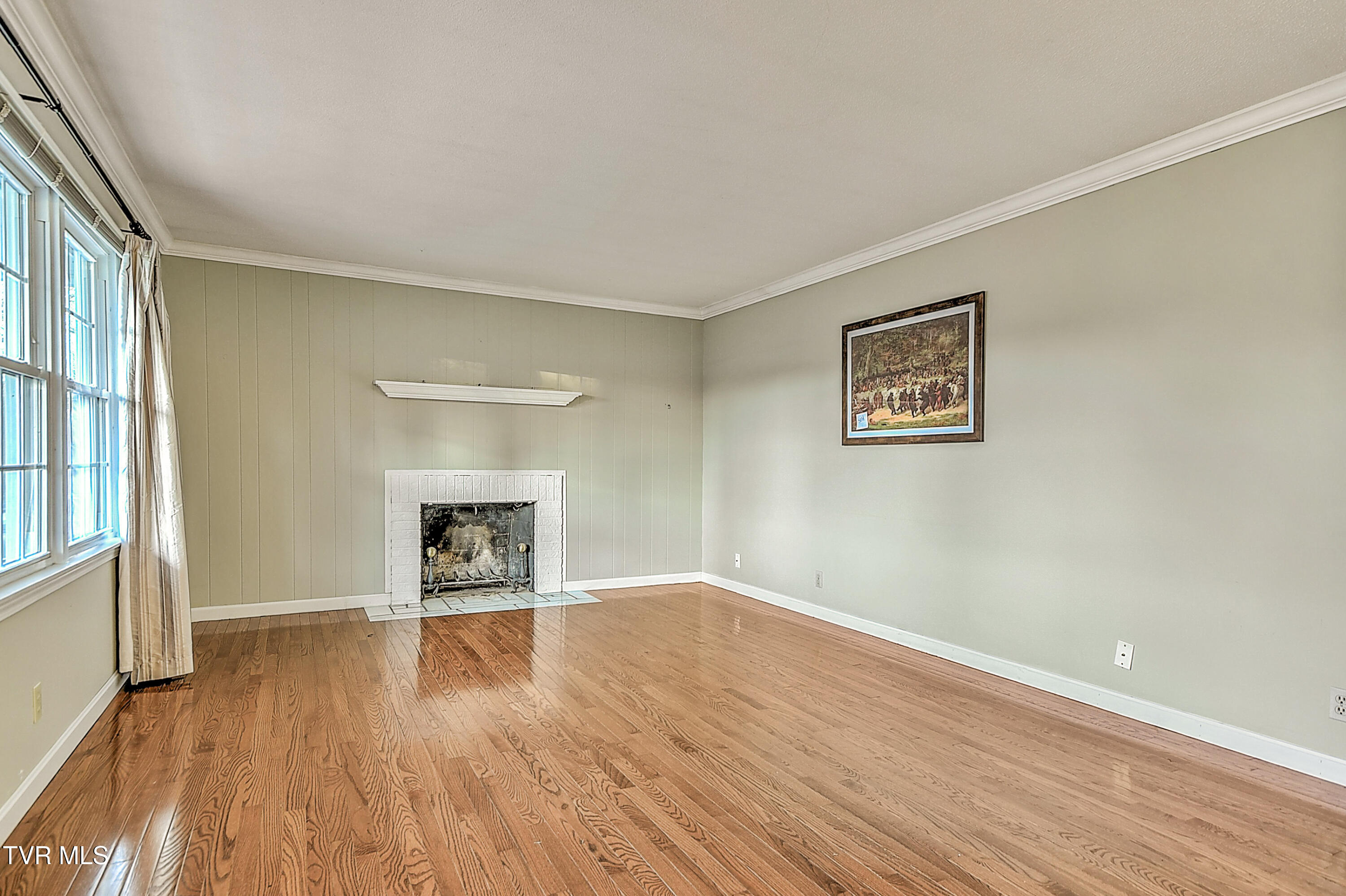 714 Montclair Drive Property Photo 7