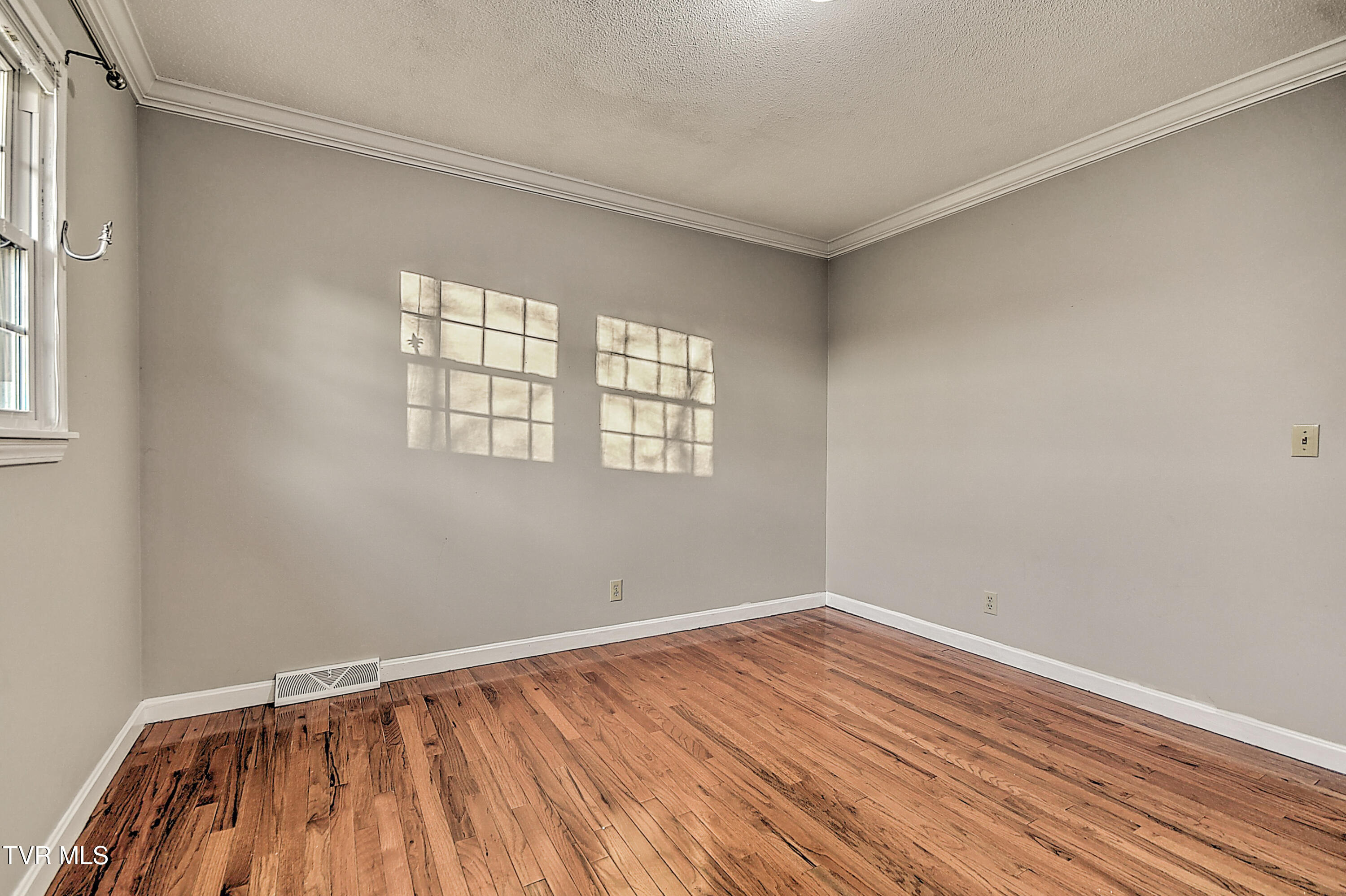 714 Montclair Drive Property Photo 25