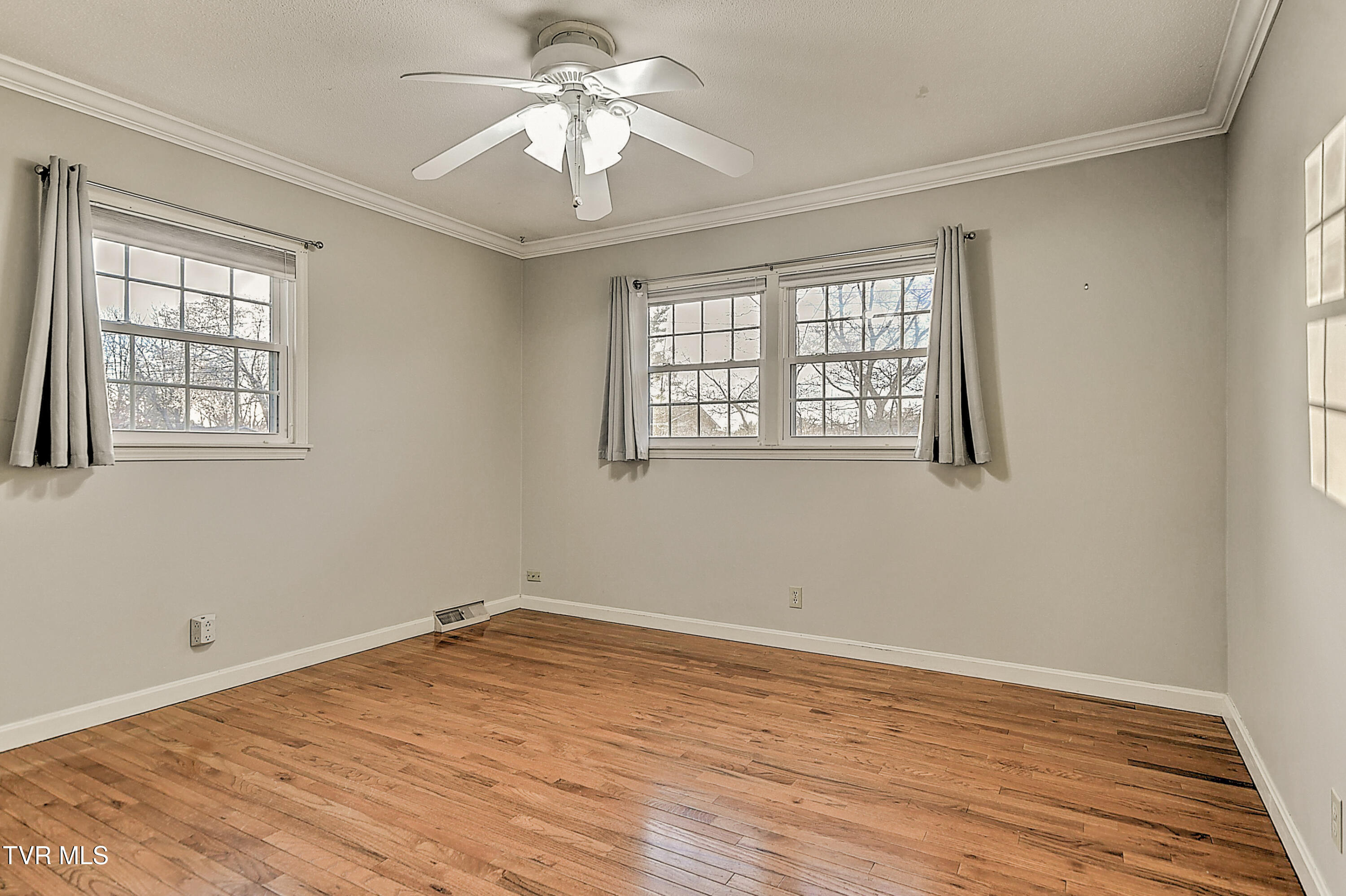 714 Montclair Drive Property Photo 35