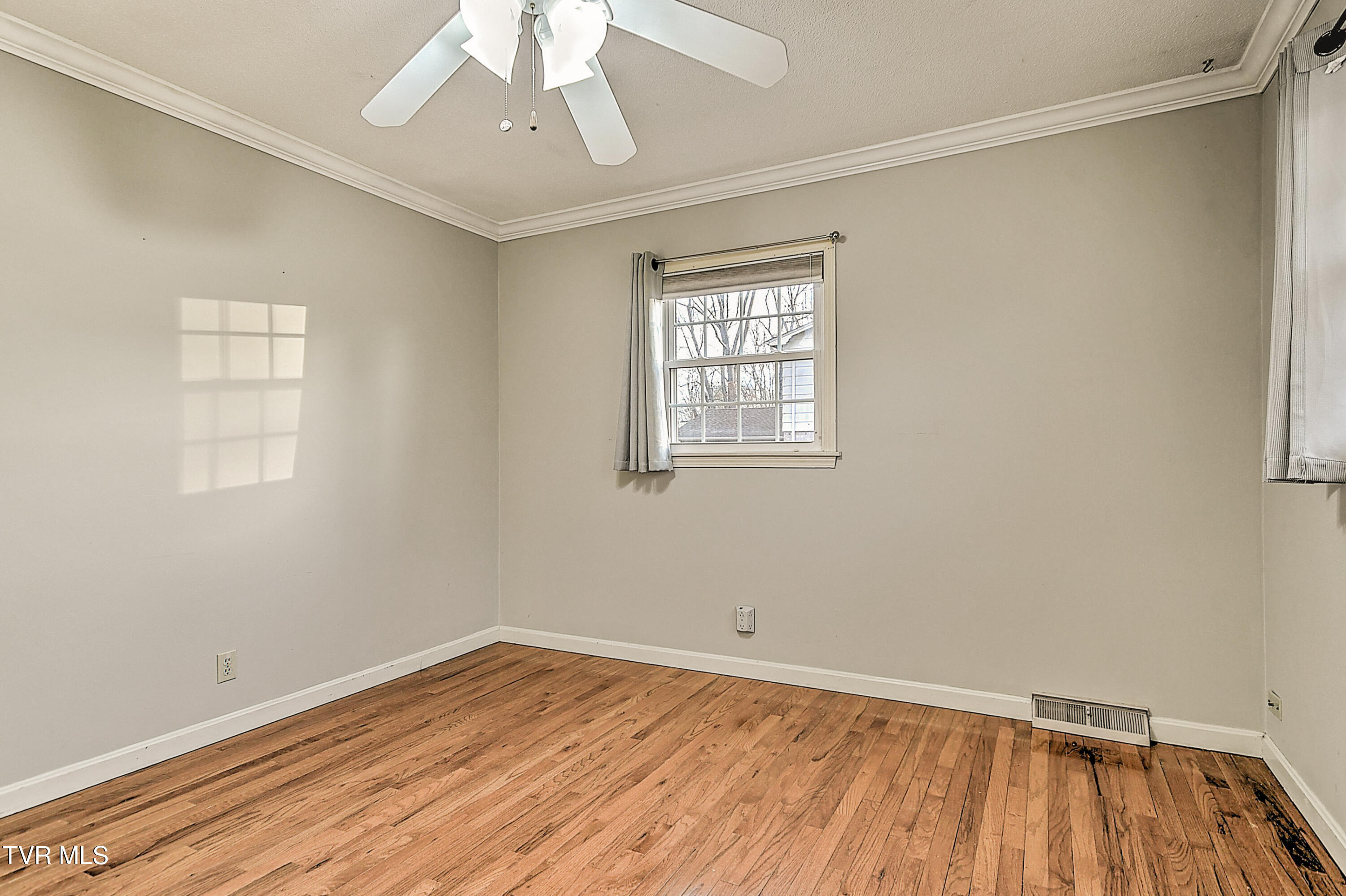 714 Montclair Drive Property Photo 36