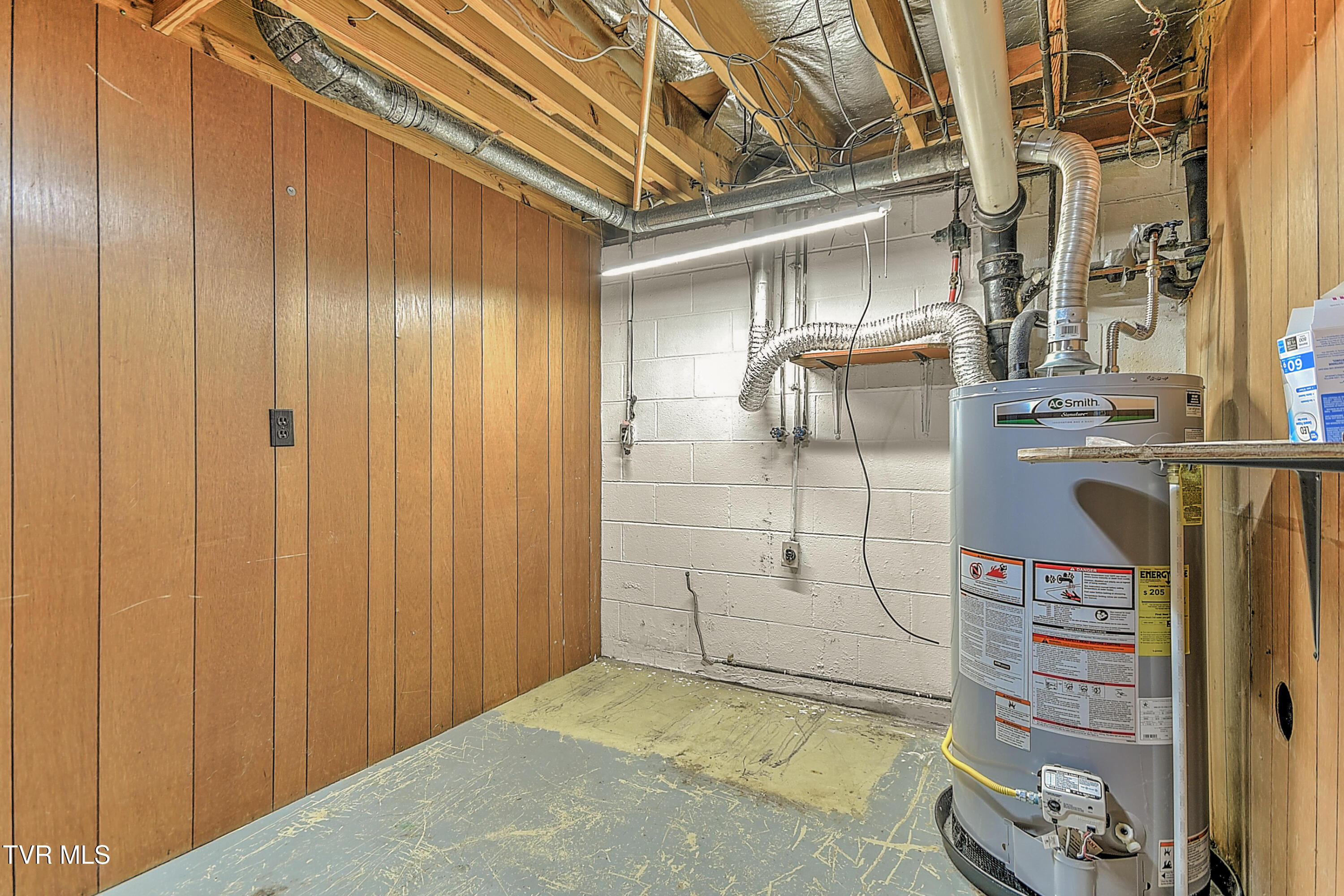 714 Montclair Drive Property Photo 45
