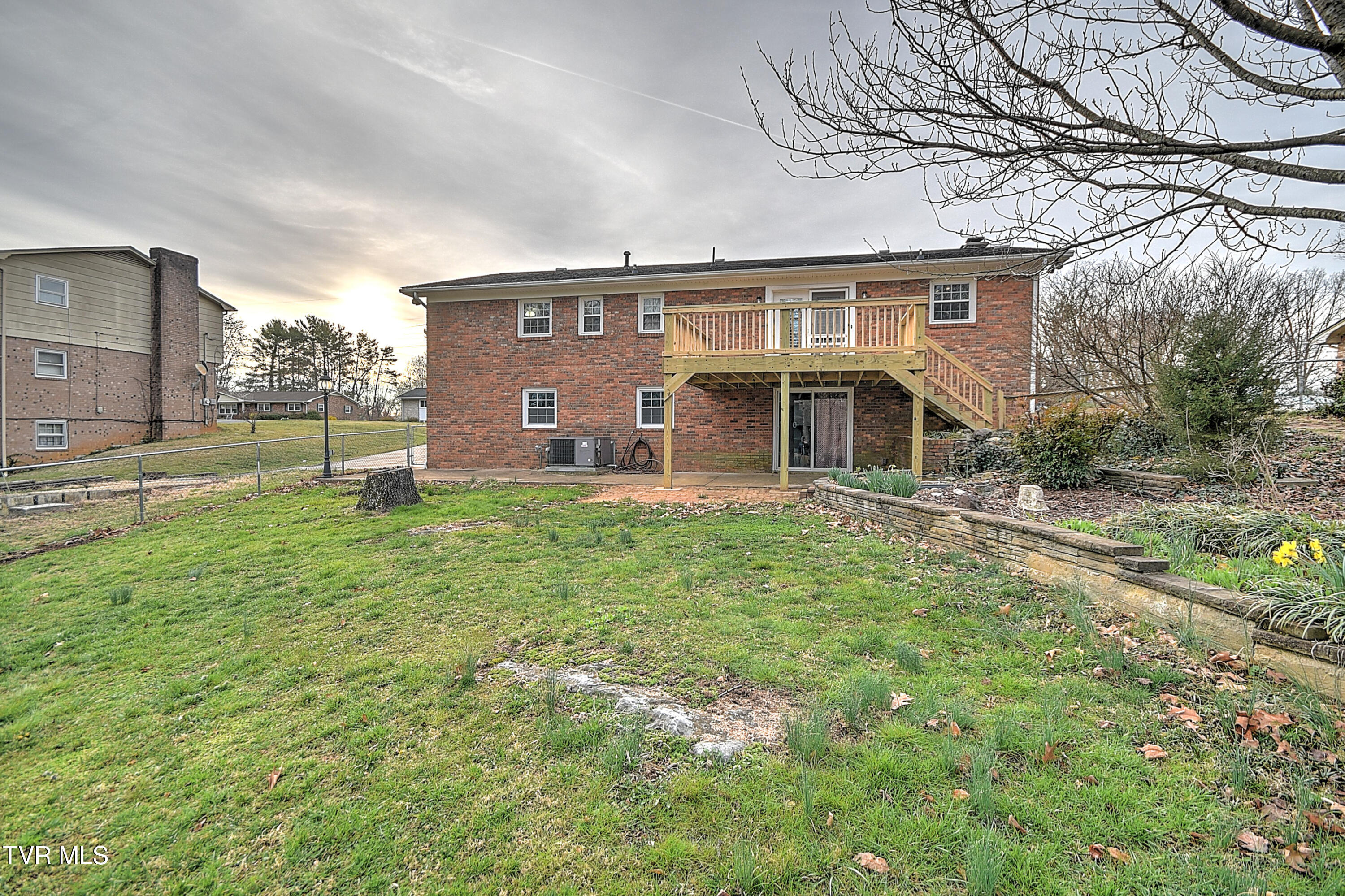 714 Montclair Drive Property Photo 58