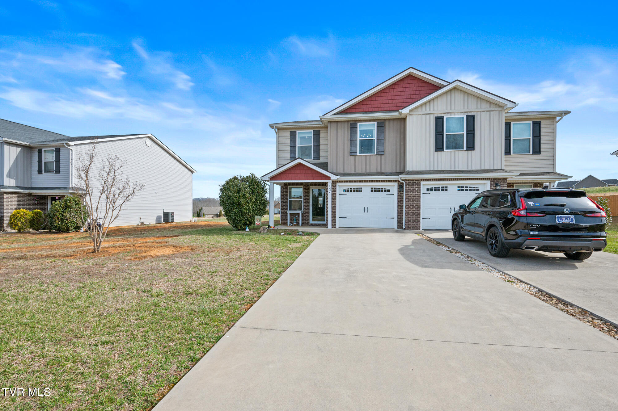 Chadsworth Real Estate Listings Main Image
