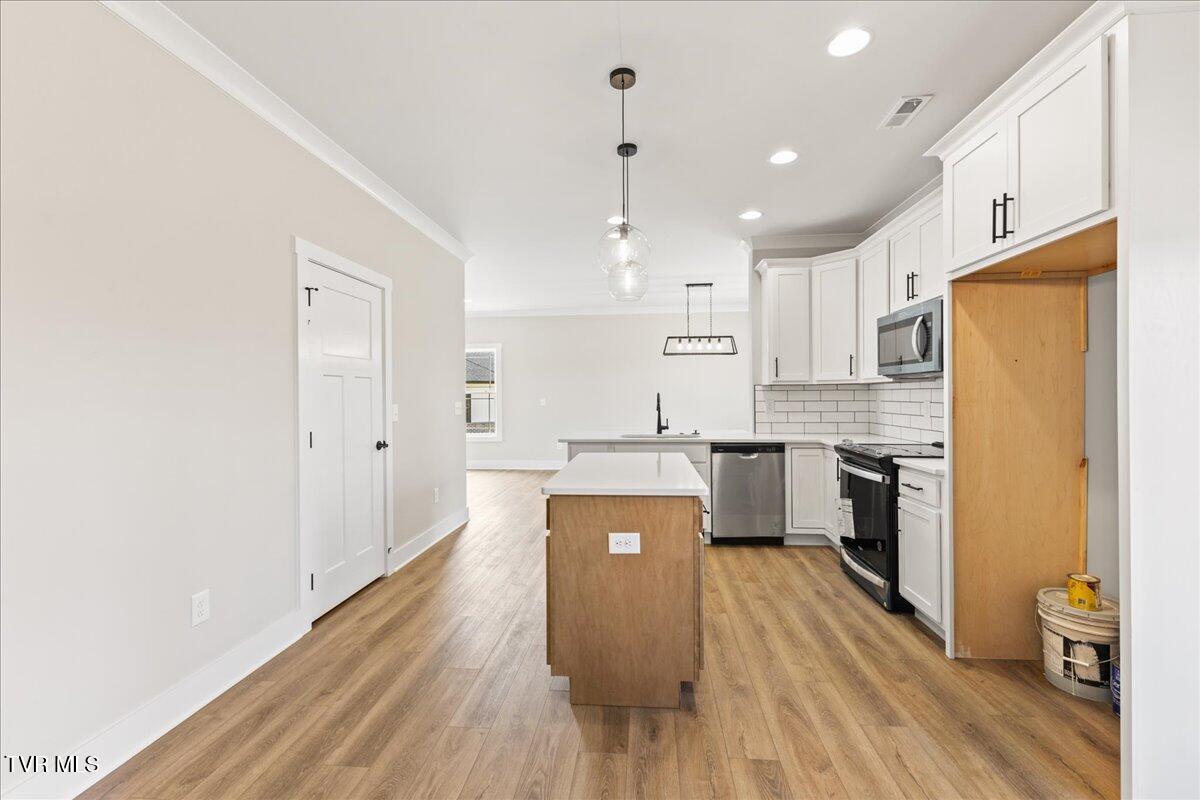 345 Azure Landing Property Photo 11