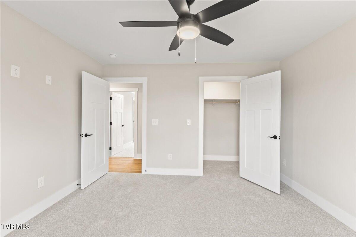 345 Azure Landing Property Photo 26