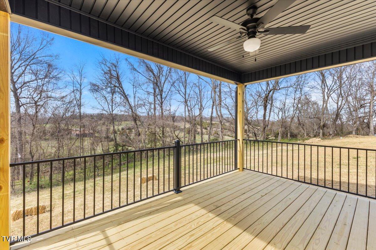 345 Azure Landing Property Photo 37