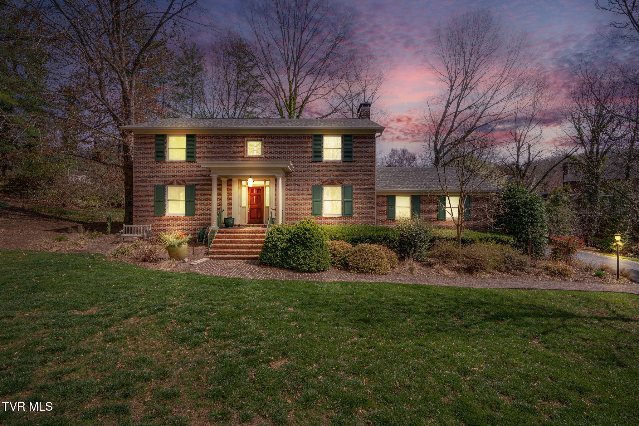 4113 Fox Lair Place Property Photo 3
