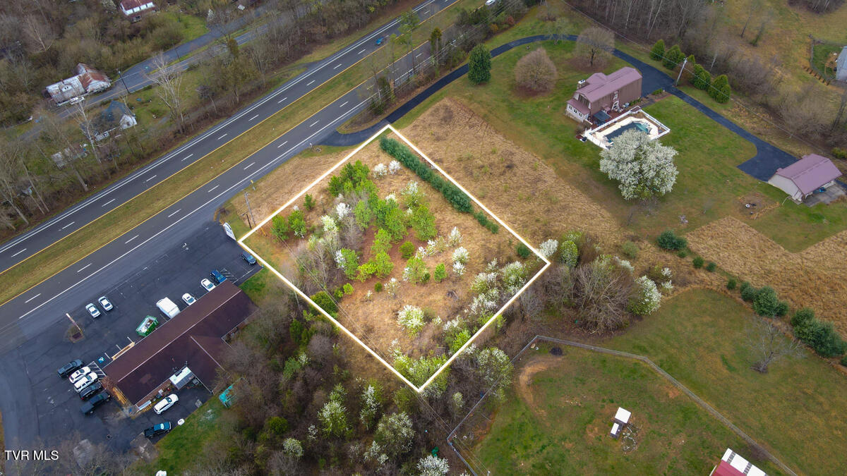 4401 Hwy 11w Property Photo