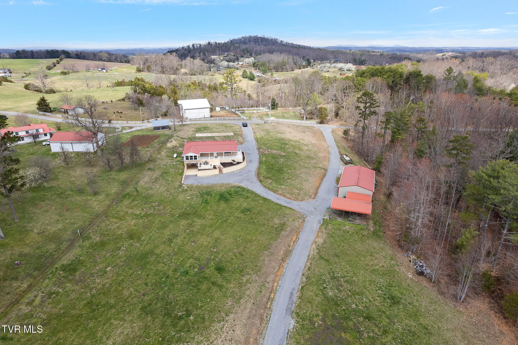 7335 Cedar Creek Road Property Photo 8