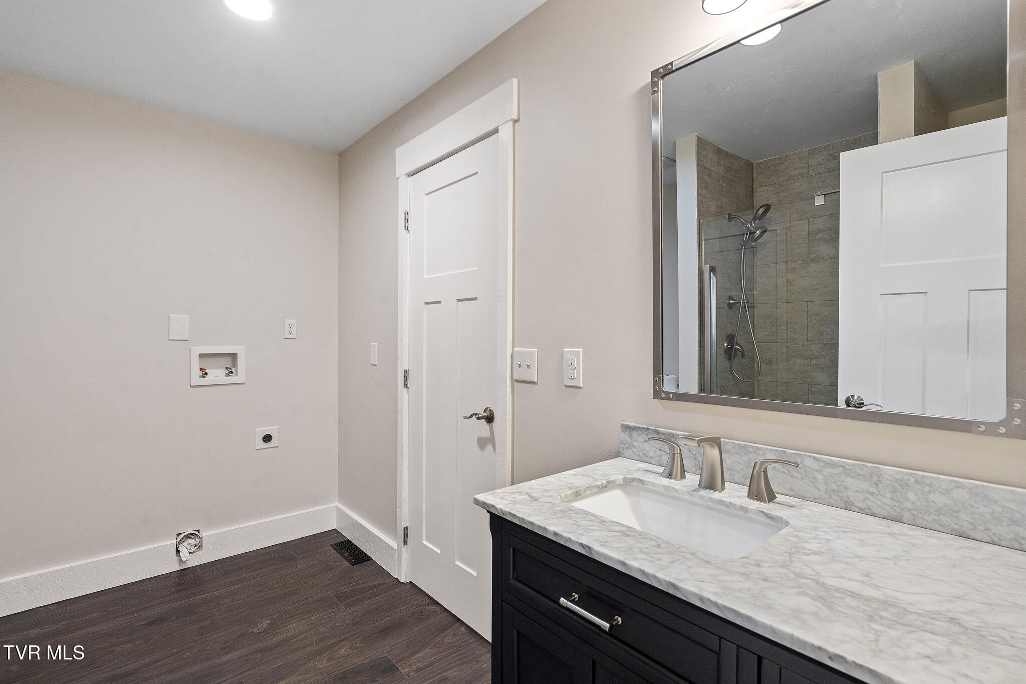 7335 Cedar Creek Road Property Photo 13