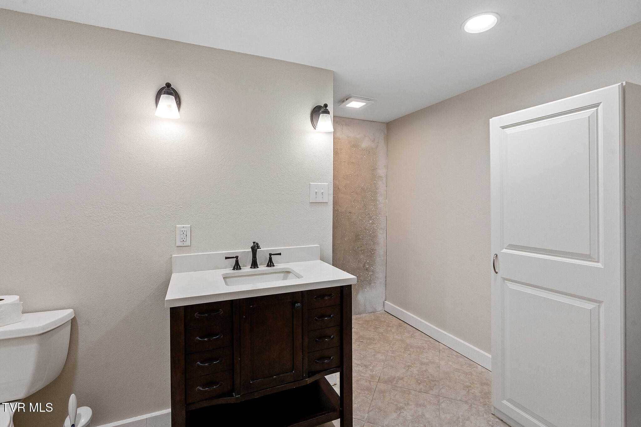 7335 Cedar Creek Road Property Photo 26