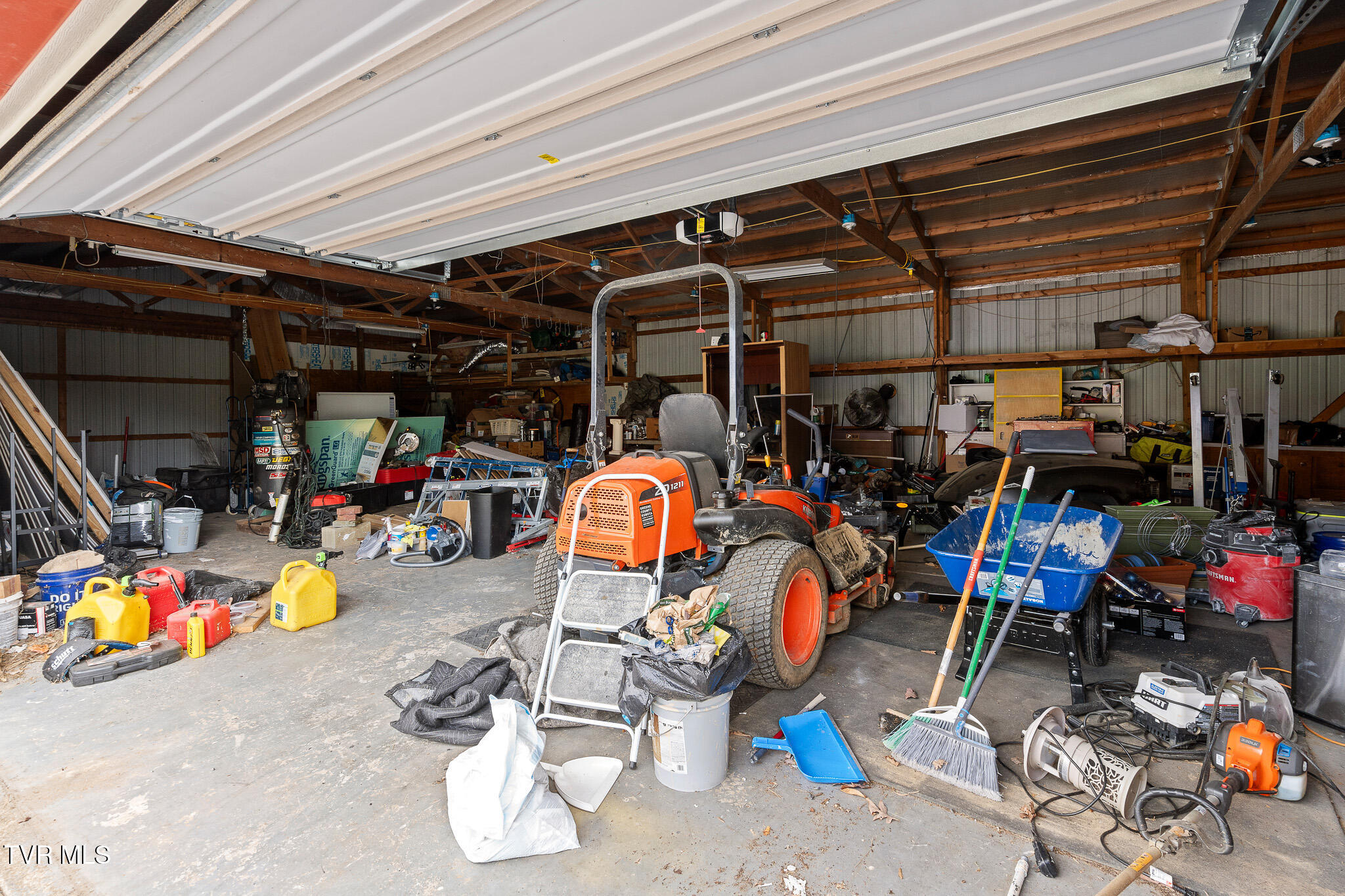 7335 Cedar Creek Road Property Photo 38