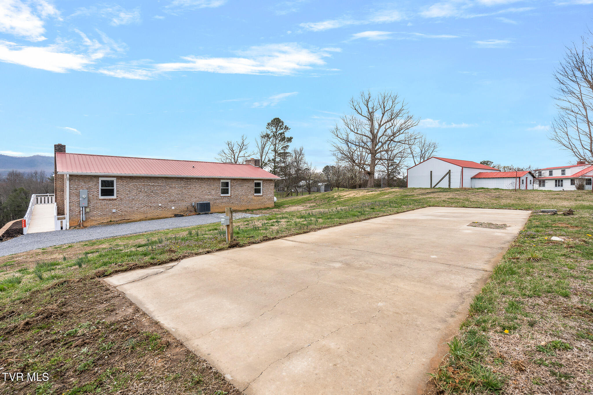 7335 Cedar Creek Road Property Photo 41