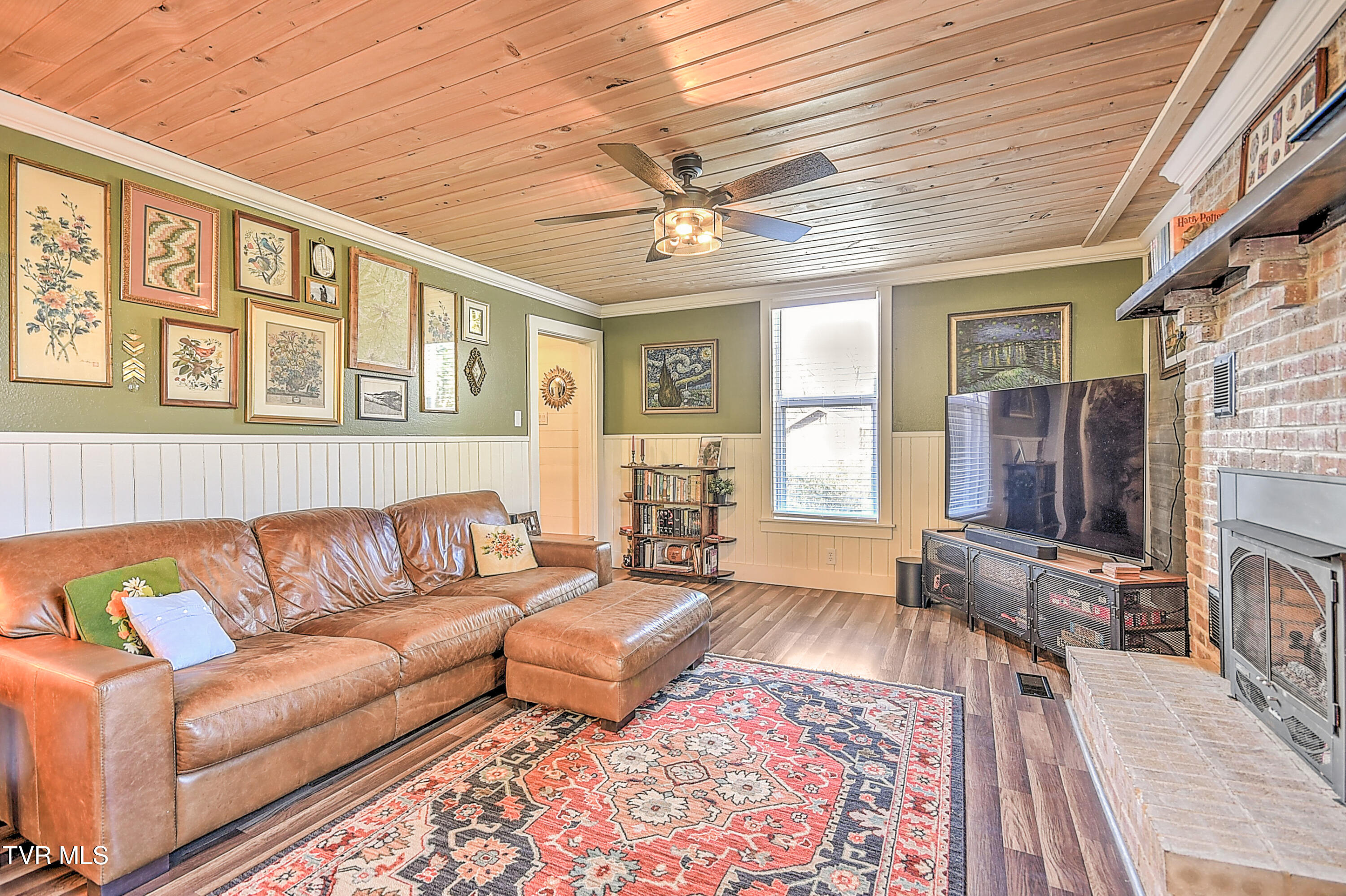 371 Glenwood Road Property Photo 15