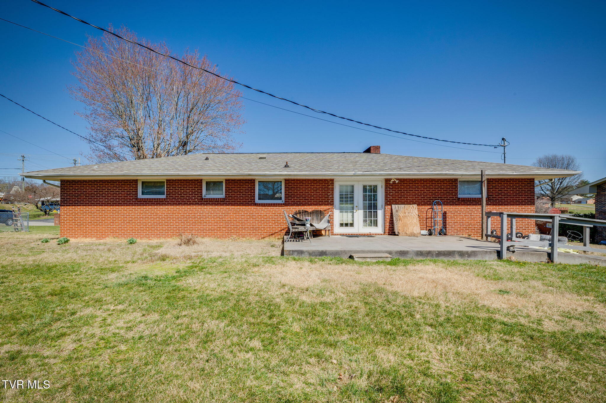 504 Wilson Street Property Photo 4