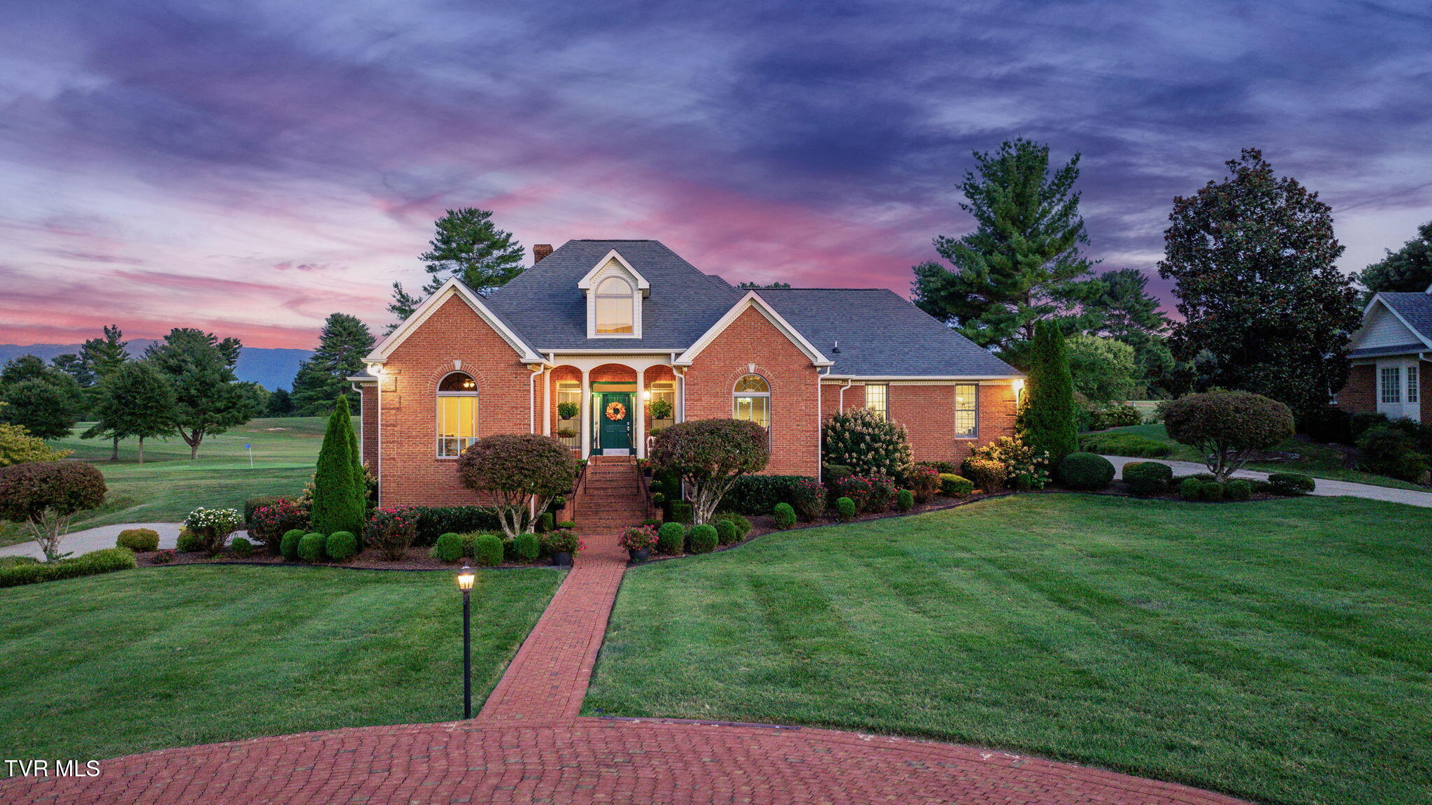70 Southwind Circle Property Photo