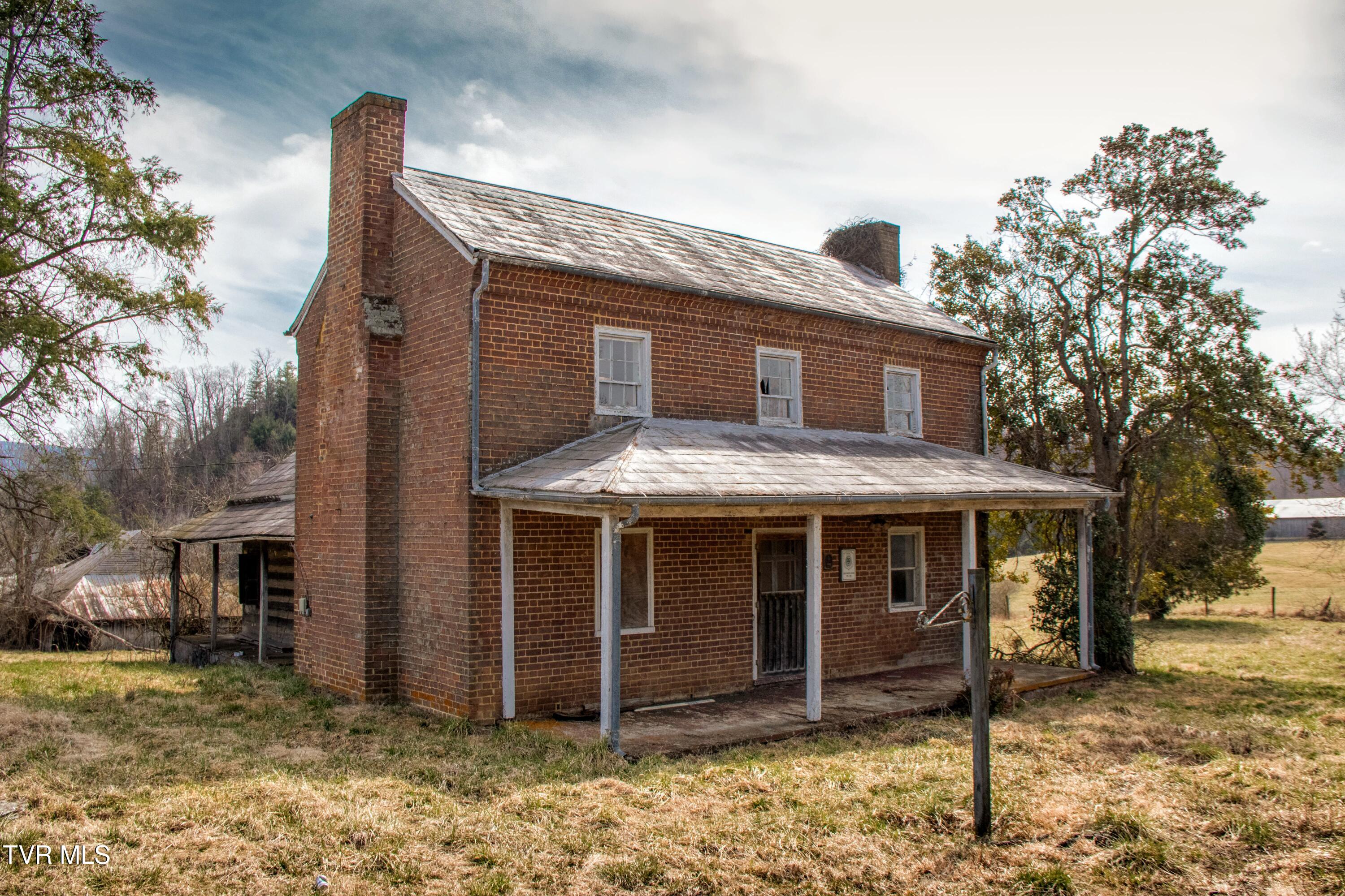 337 Painter Road Property Photo