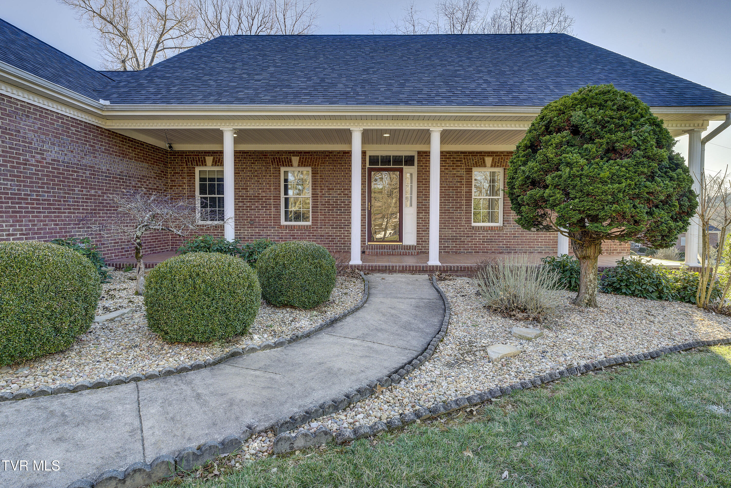 Sullivan Central Middle Real Estate Listings Main Image