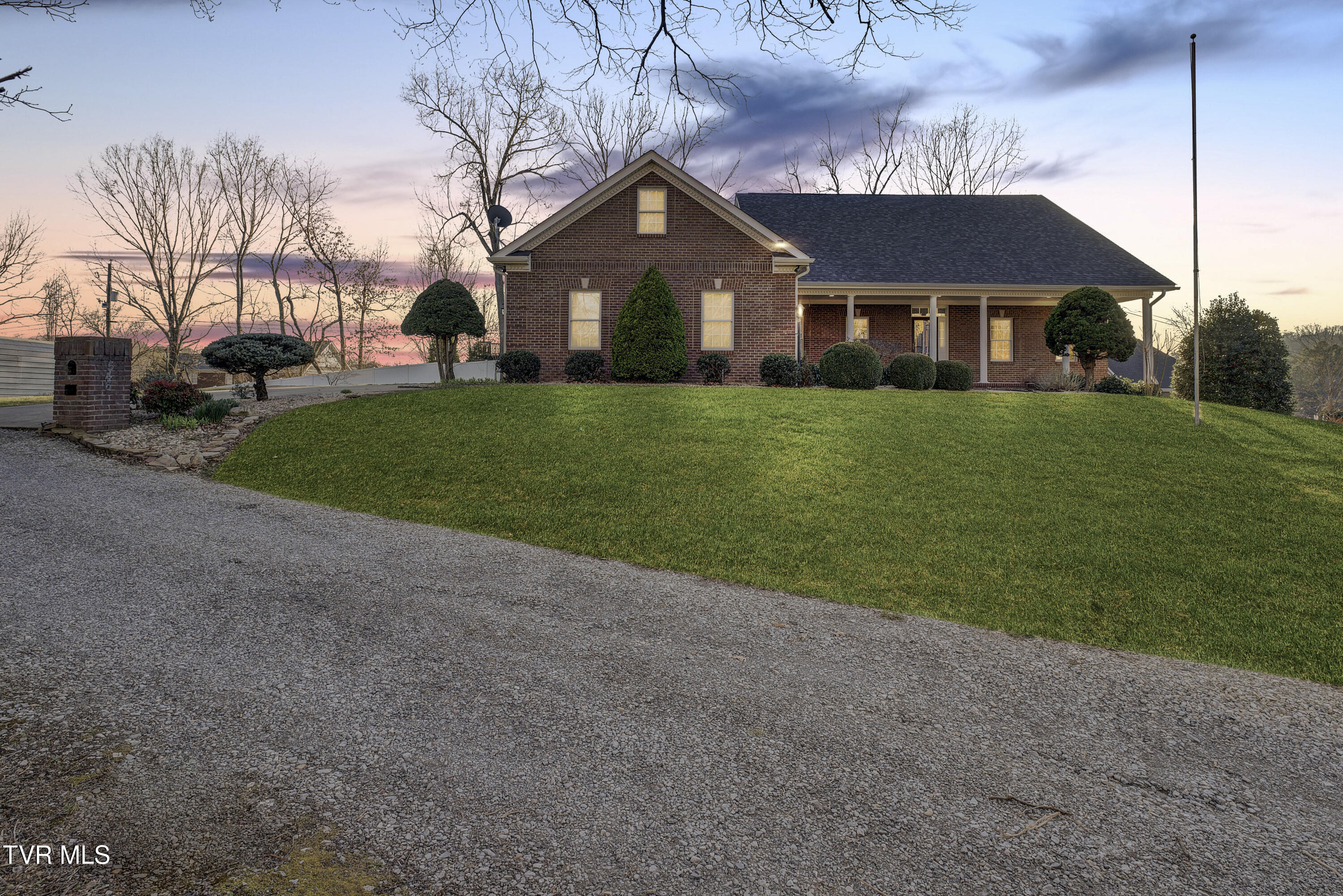 546 Morse Pvt Road Property Photo 2