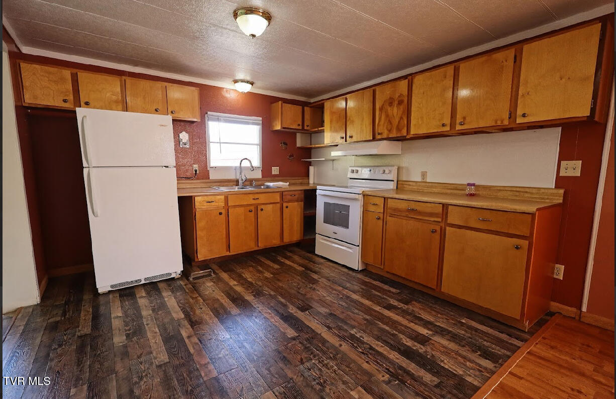 839 Corn Valley Road Property Photo 3