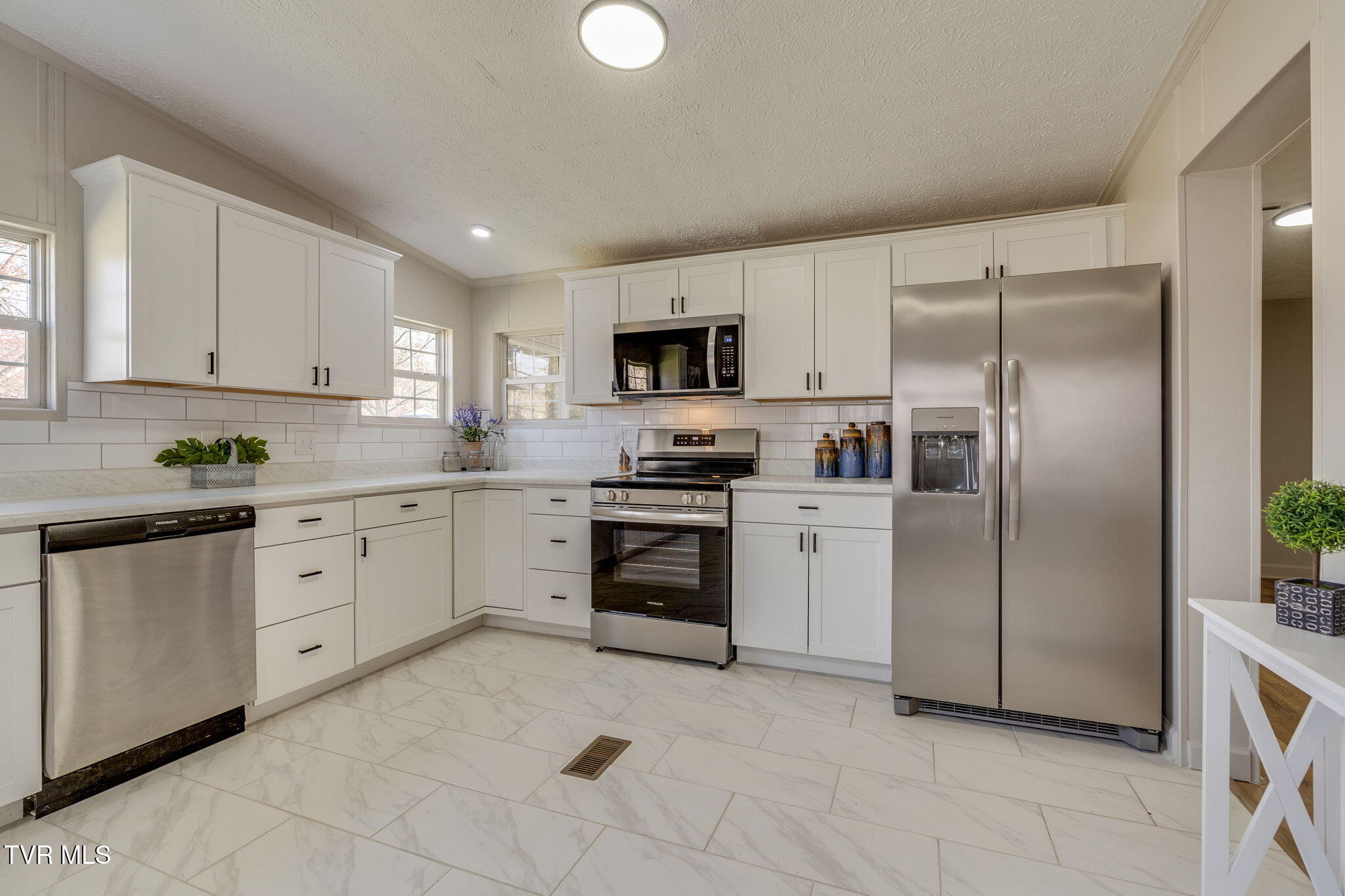 112 Cecil Vanhuss Road Property Photo 13