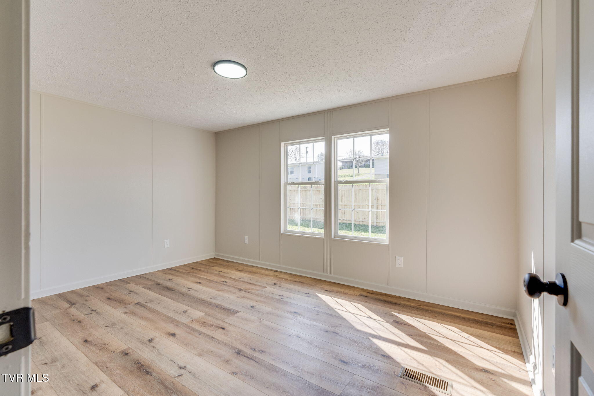 112 Cecil Vanhuss Road Property Photo 17