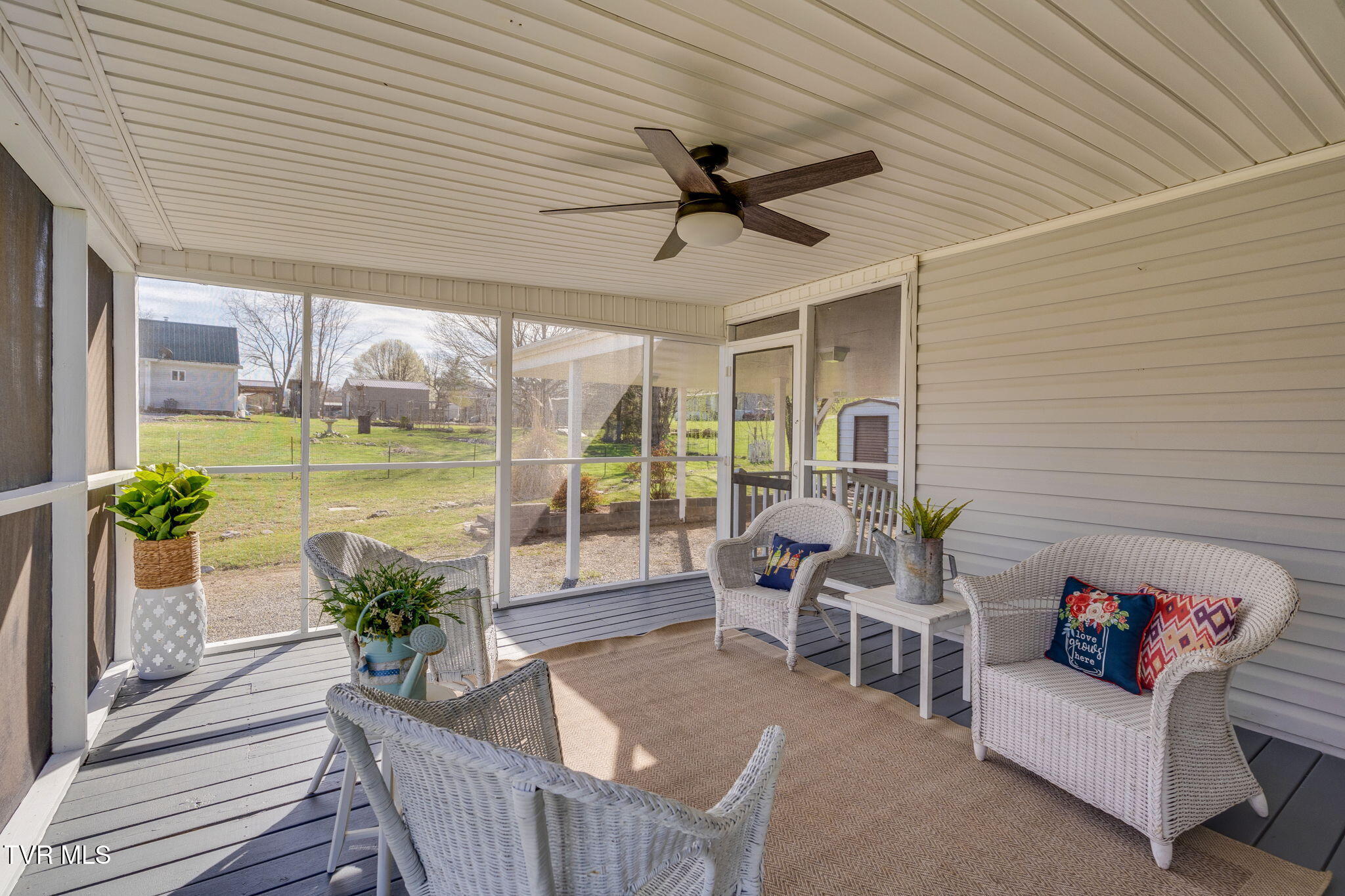 112 Cecil Vanhuss Road Property Photo 23