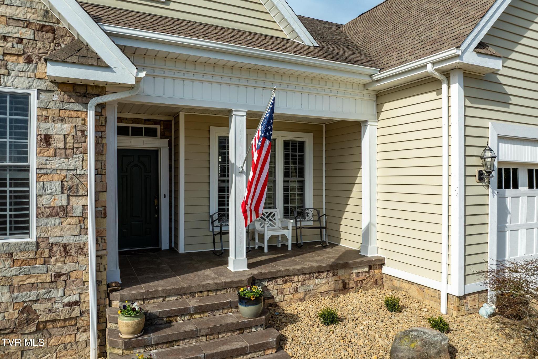 20324 Josh Allen Drive Property Photo 3