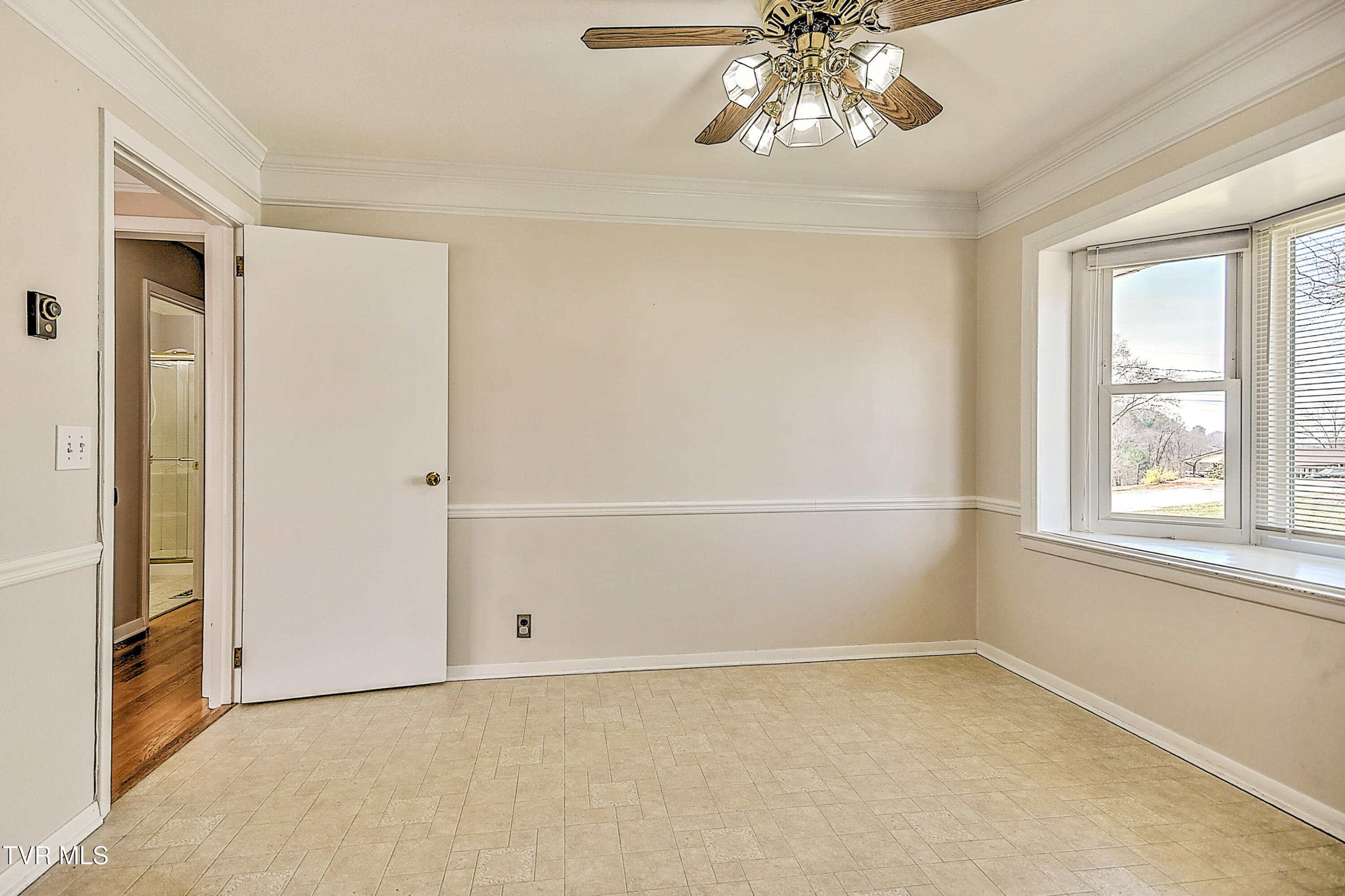 5912 Cochise Trail Property Photo 14