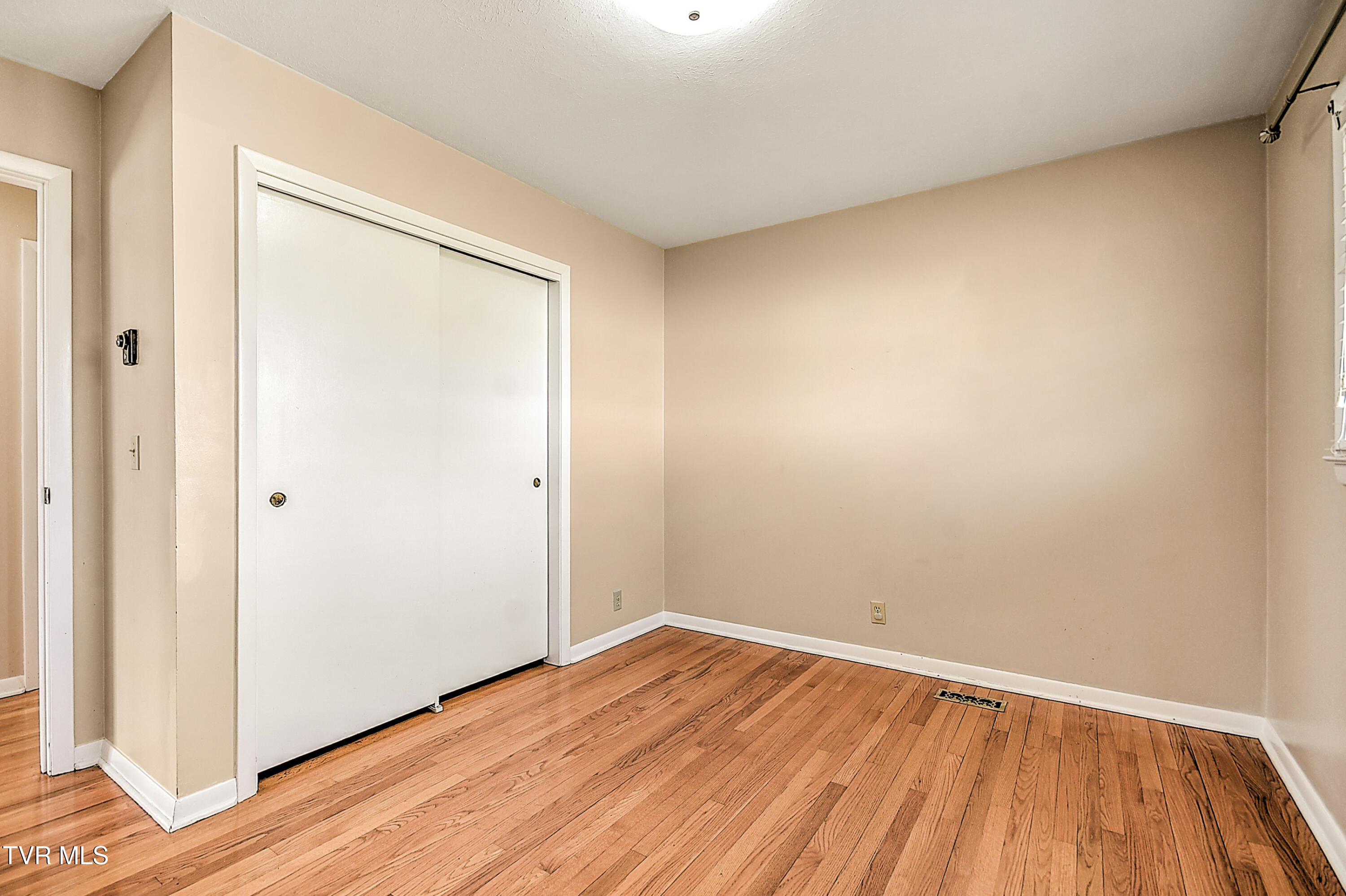 5912 Cochise Trail Property Photo 19