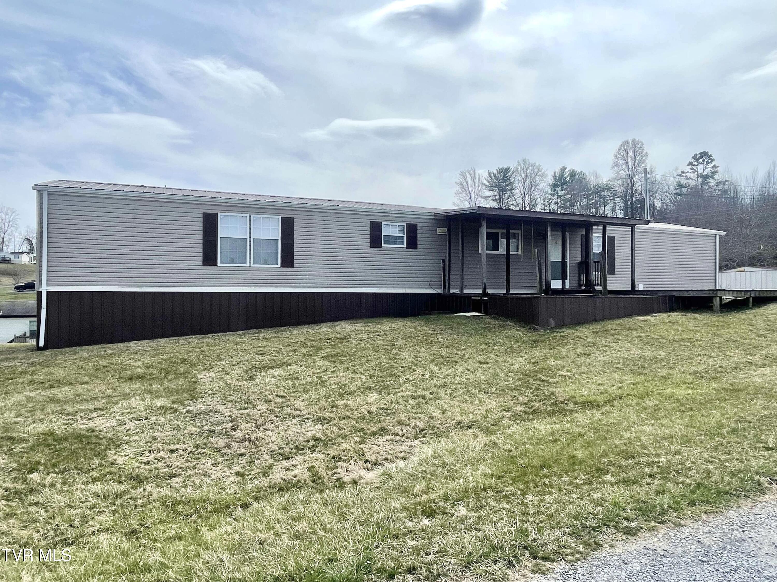 Jonesville Real Estate Listings Main Image