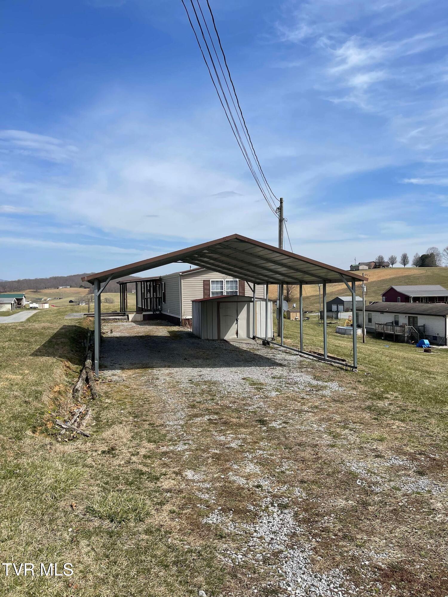 233 Emmitt Allen Farm Road Property Photo 28